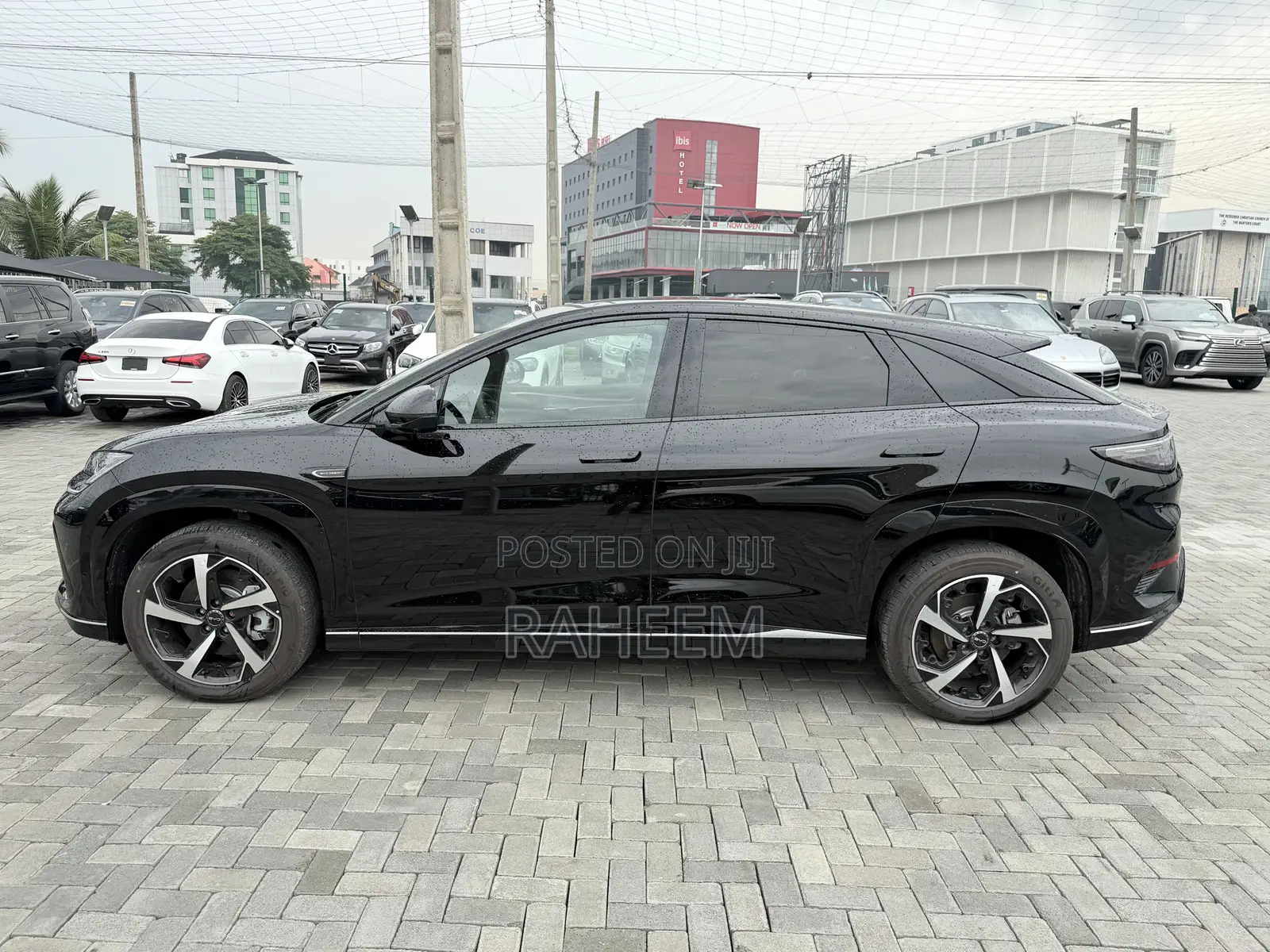 New BYD Sealion 7 EV 523hp AWD 2025 Black