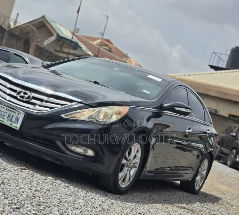 Hyundai Sonata 2013 Black