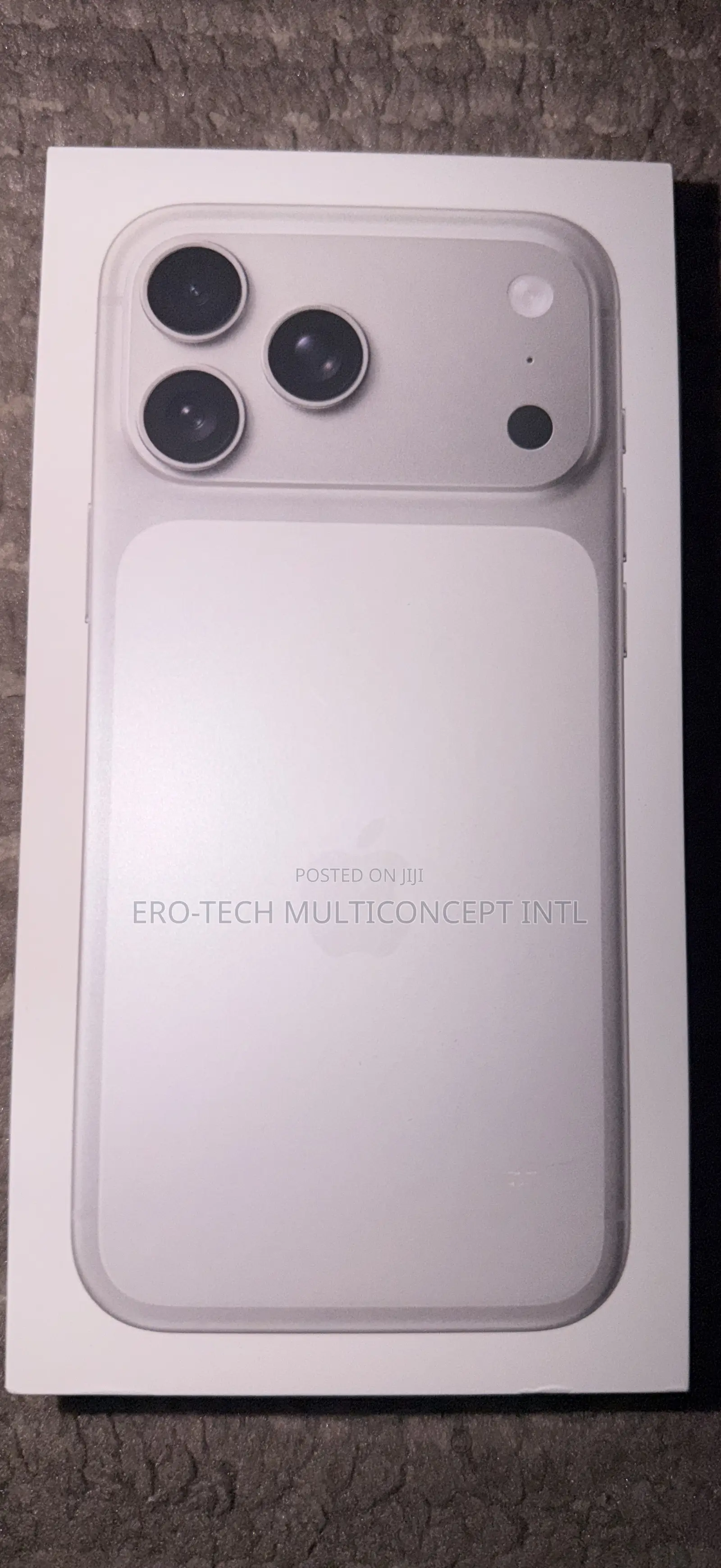 New Apple iPhone 17 Pro Max 256 GB Silver