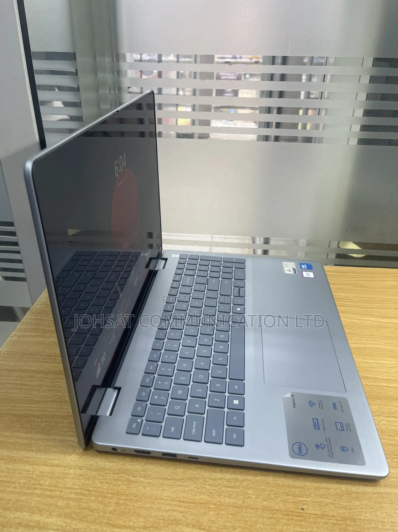 Laptop Dell Inspiron 16 5640 8GB Intel Core 7 SSD 512GB