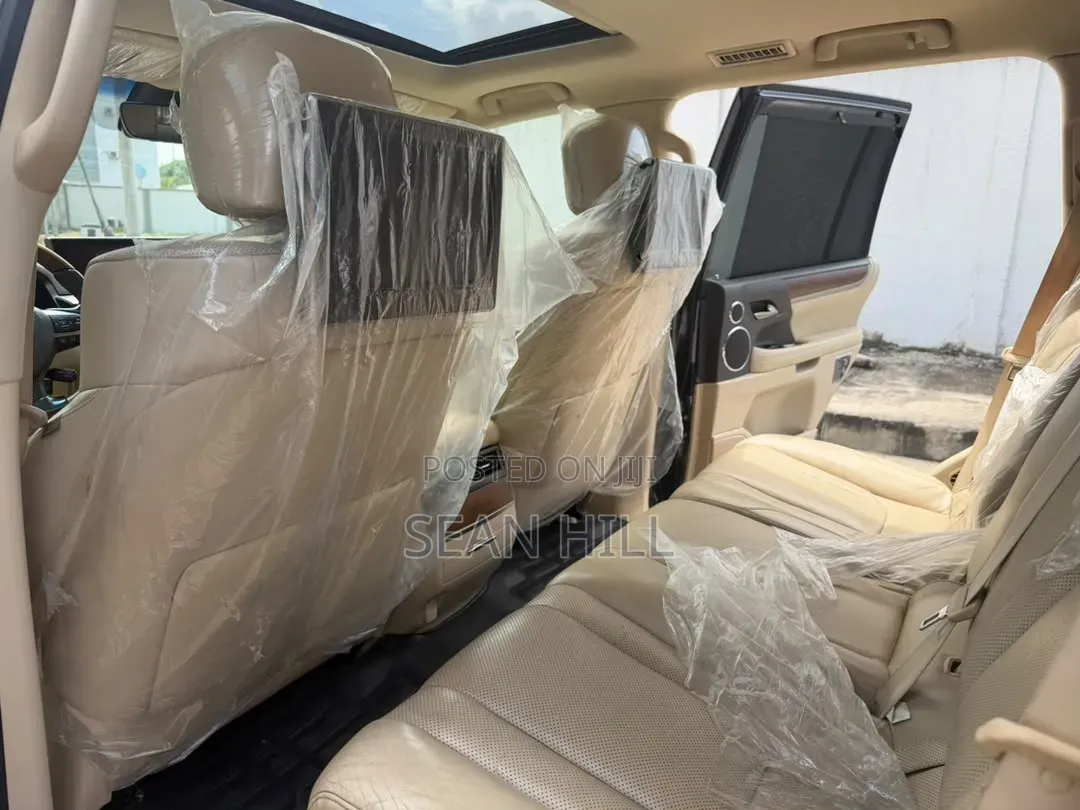 Lexus LX 2016 Gray