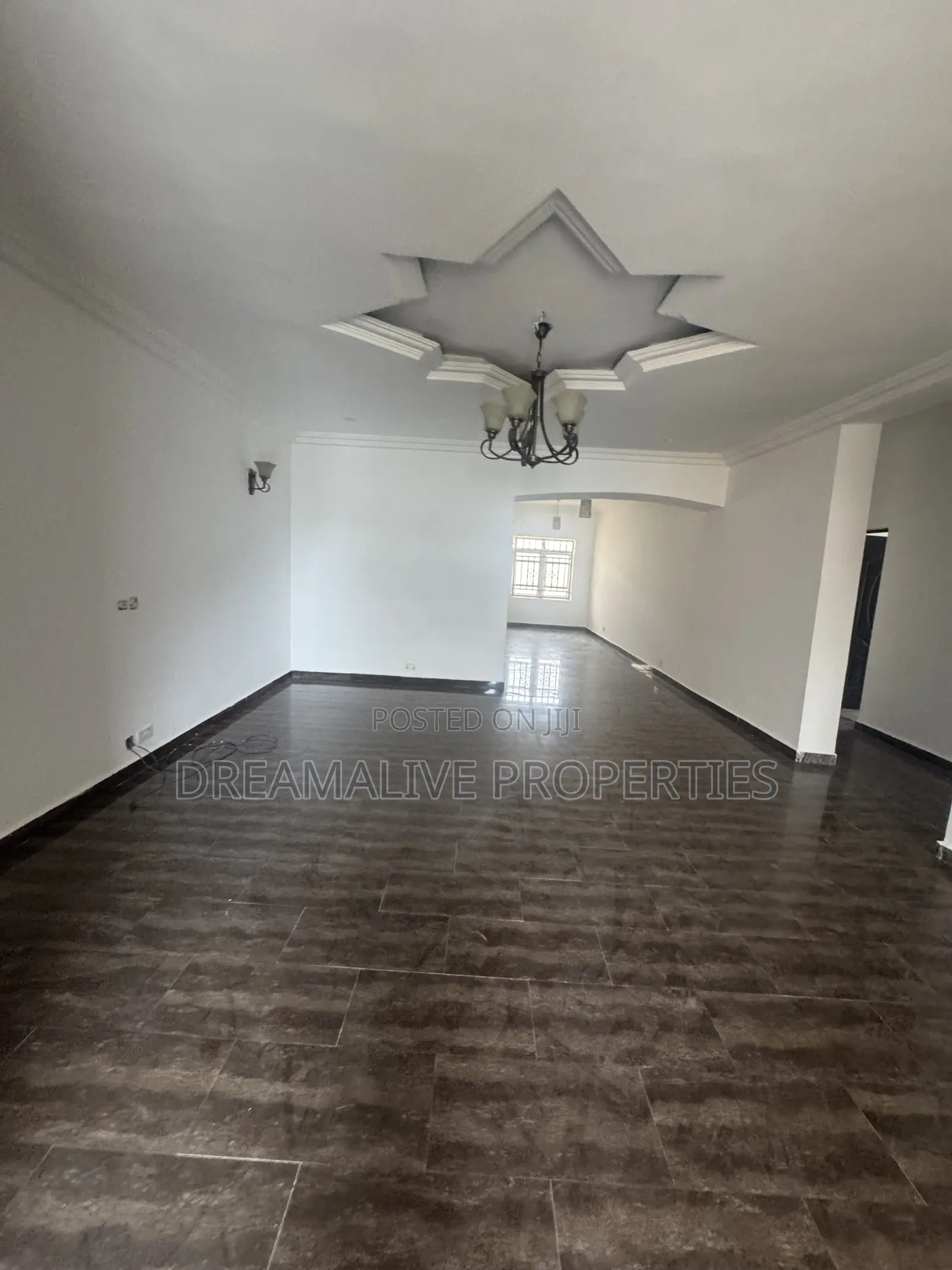 3bdrm Apartment in Wuye for sale