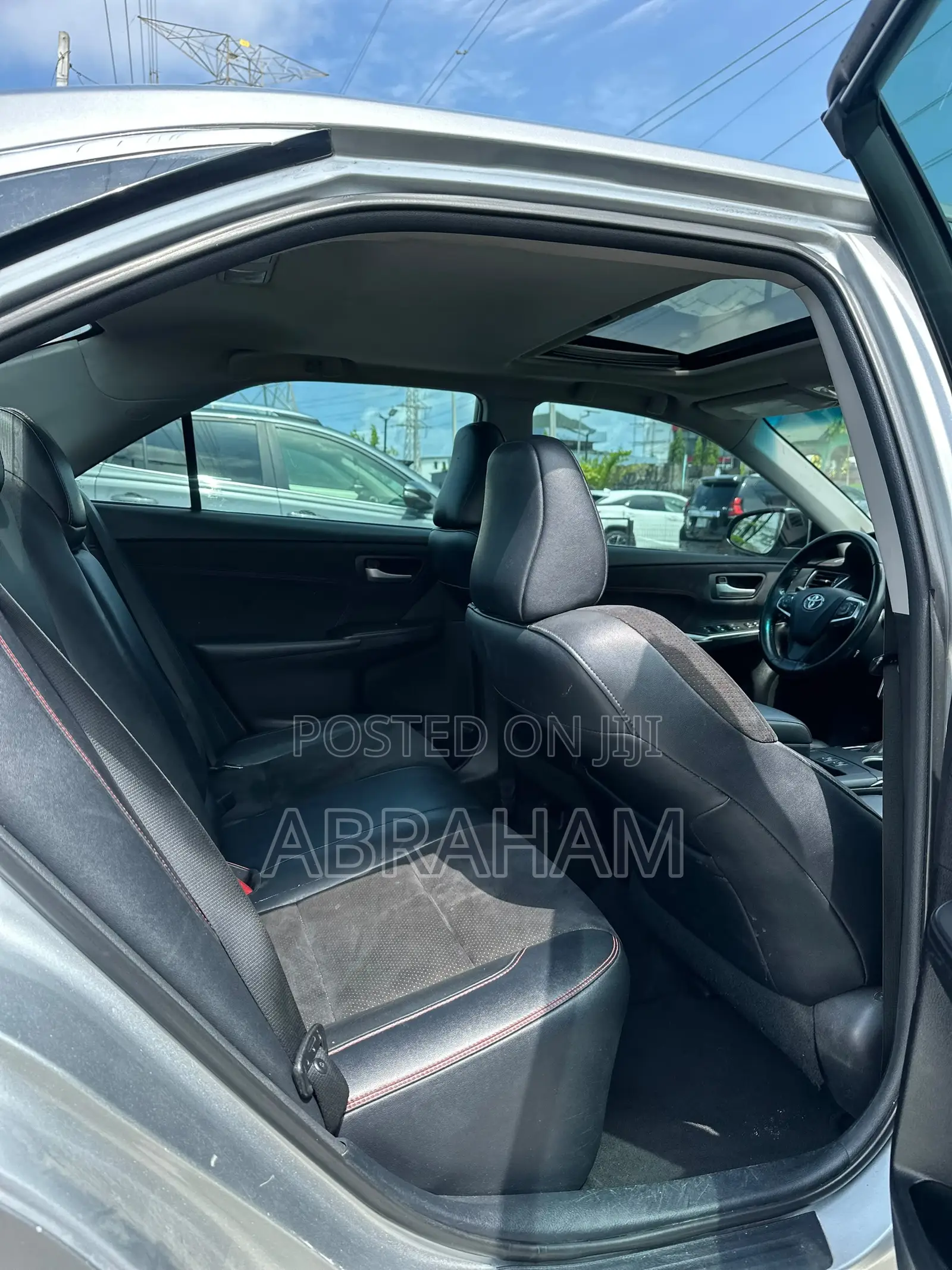 Toyota Camry XLE 4dr Sedan (2.5L 4cyl 6A) 2016 Silver