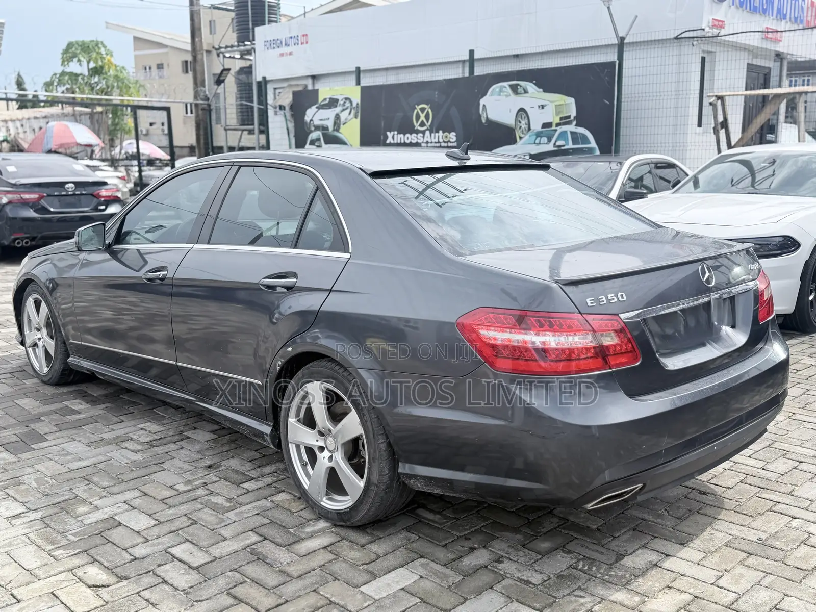 Mercedes-Benz E350 Base 4Matic Sedan AWD (3.5L 6cyl 7A) 2010 Gray