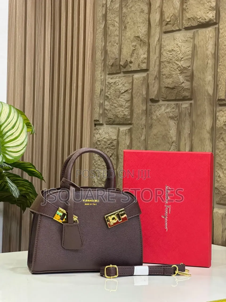 Ferragamo 
Boxed 
Quality 
Size: Mini