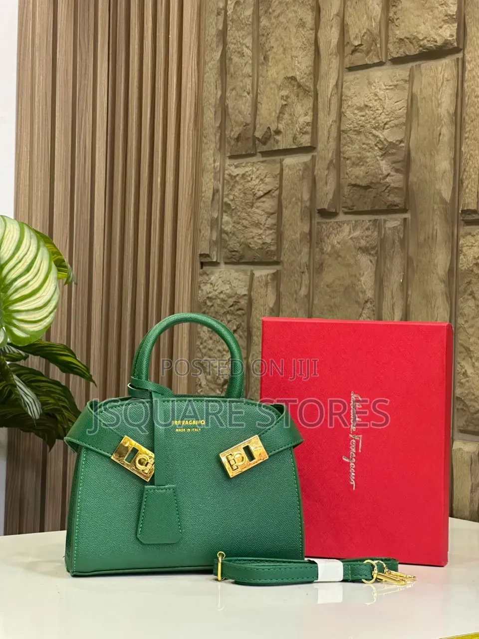 Ferragamo 
Boxed 
Quality 
Size: Mini
