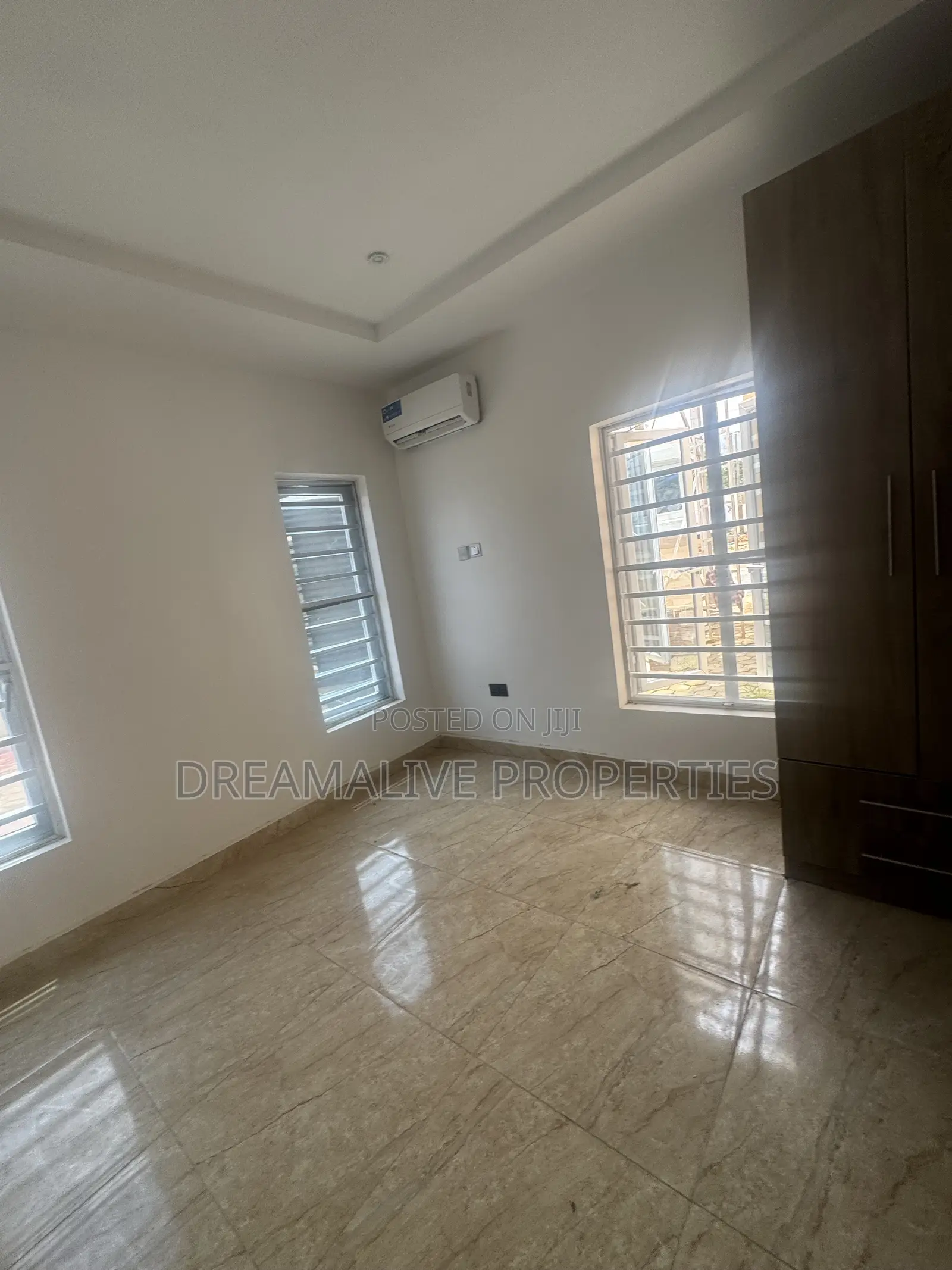3bdrm Apartment in Katampe (Main) for sale