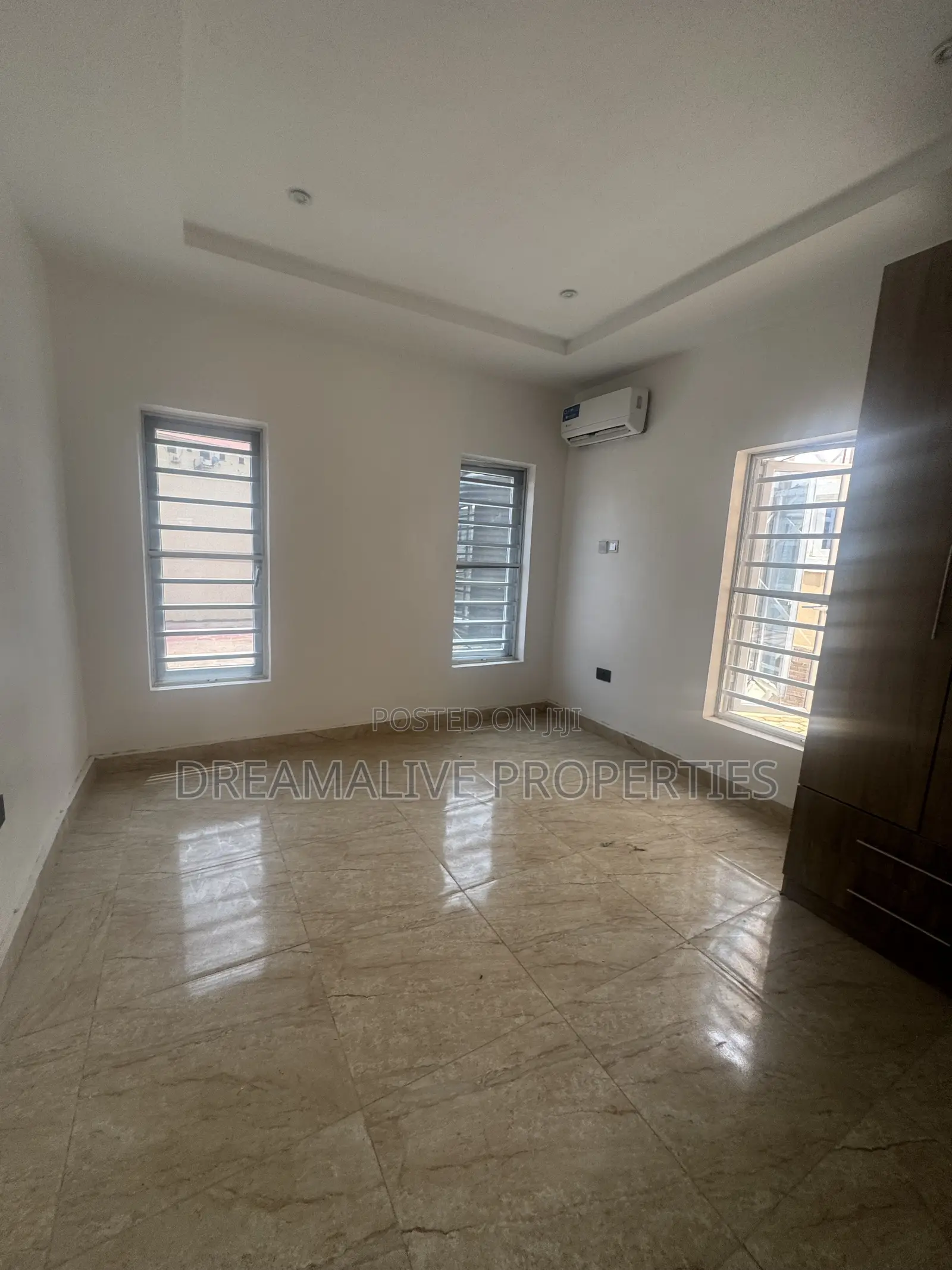 3bdrm Apartment in Katampe (Main) for sale