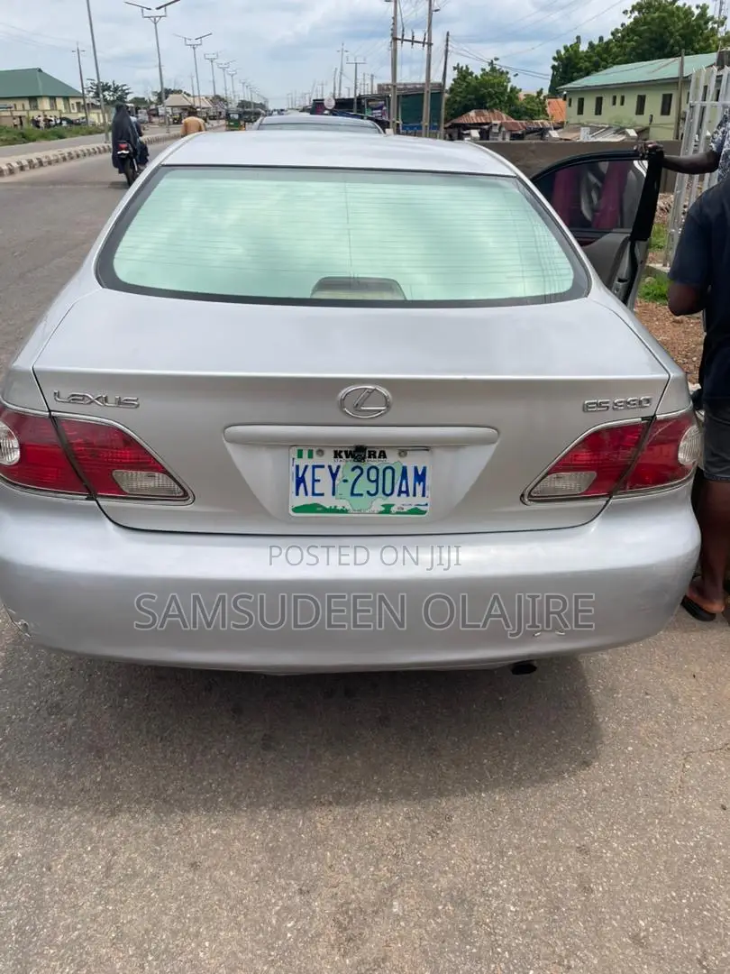 Lexus ES 330 Sedan 2004 Silver