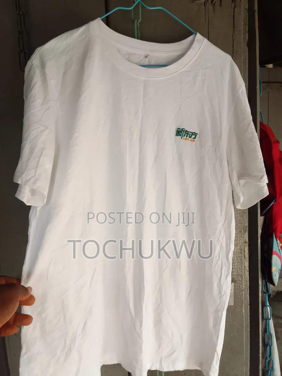 Crisp White Graphic T-Shirt | Adult | Uk Thrift First Grade