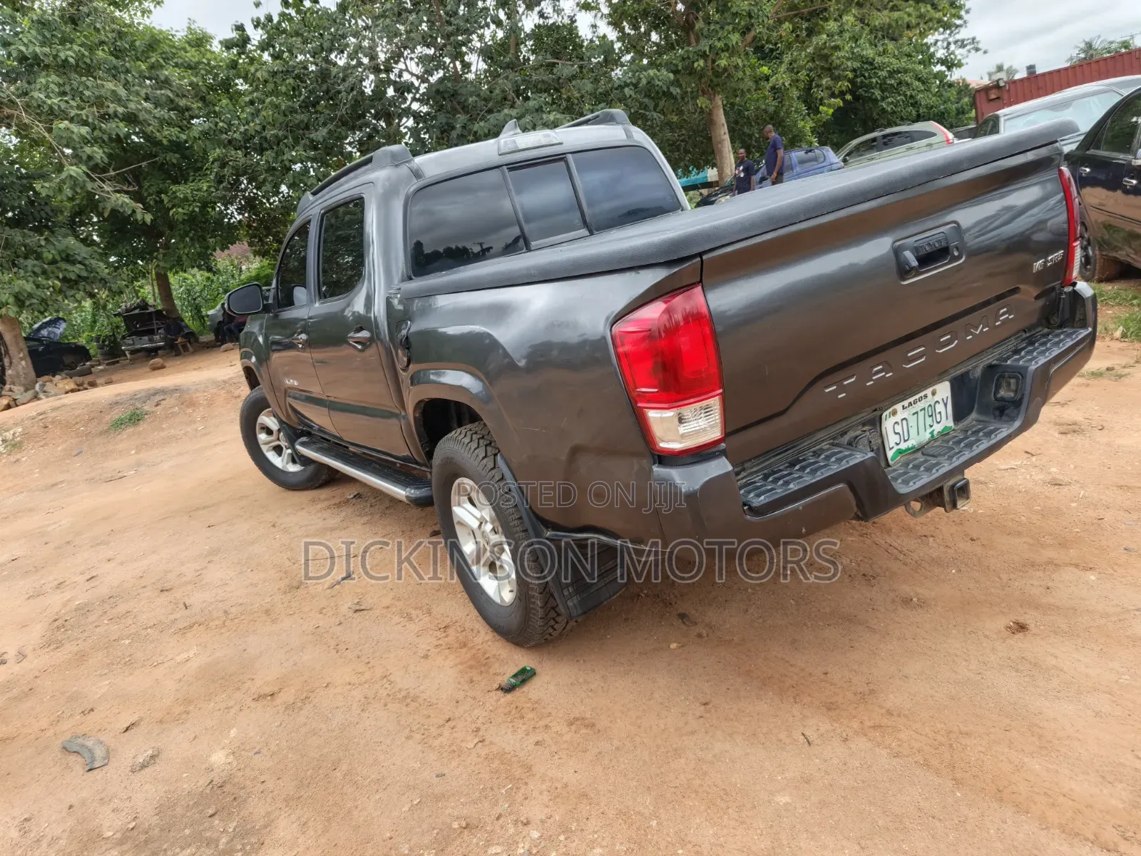 Toyota Tacoma 2018 Black