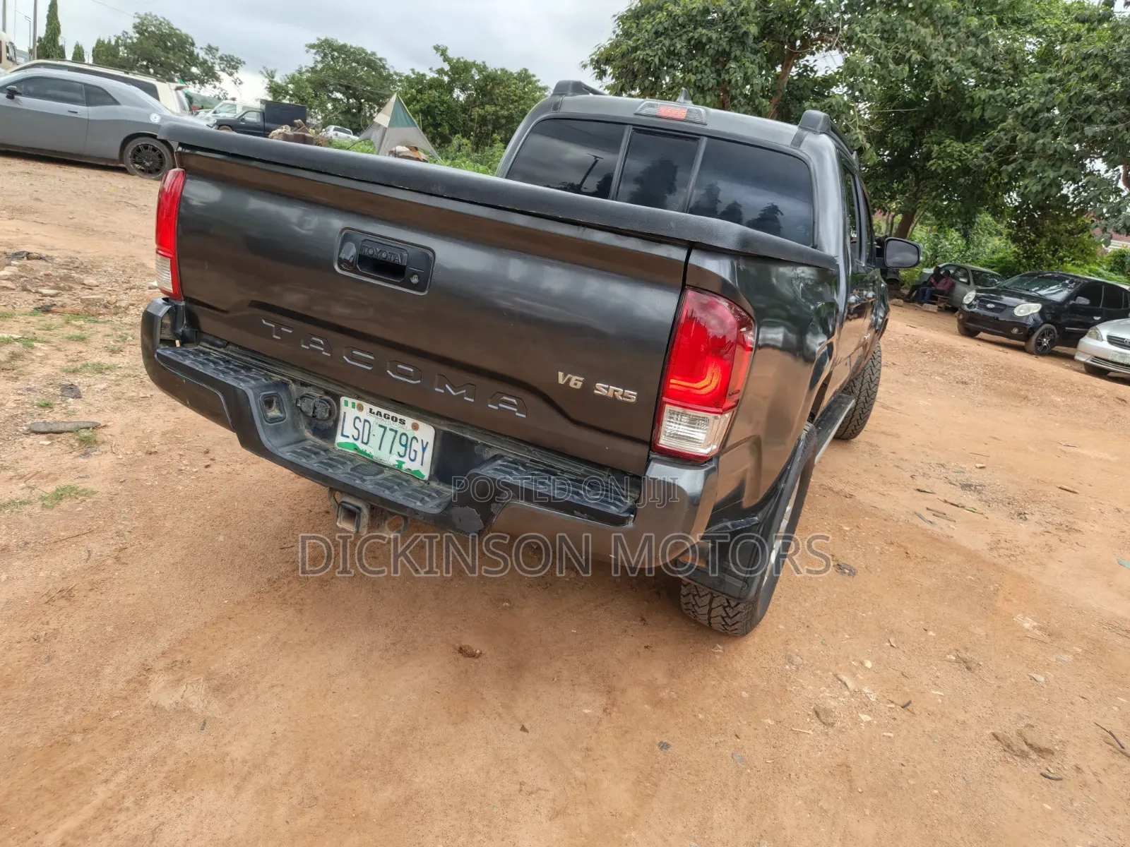 Toyota Tacoma 2018 Black