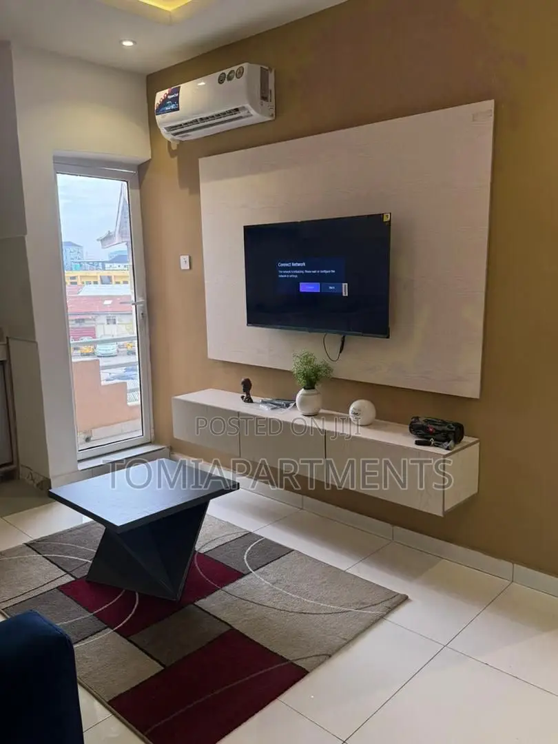 Cozy One 1 Bedroom Shortlet Apartment in Surulere