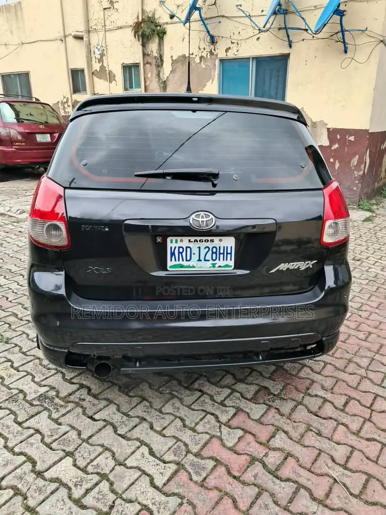 Toyota Matrix 2003 Black