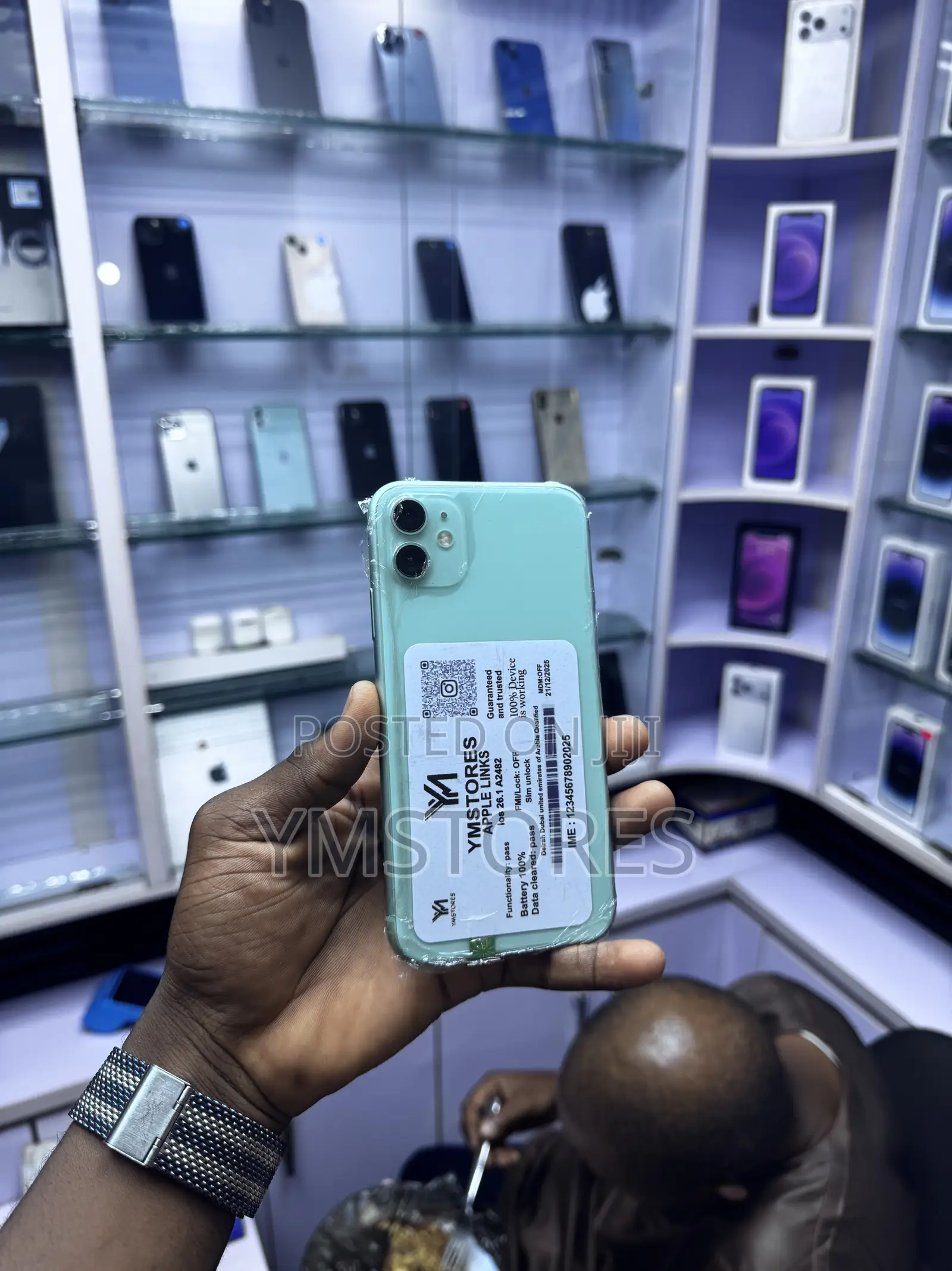 New Apple iPhone 11 128 GB Green