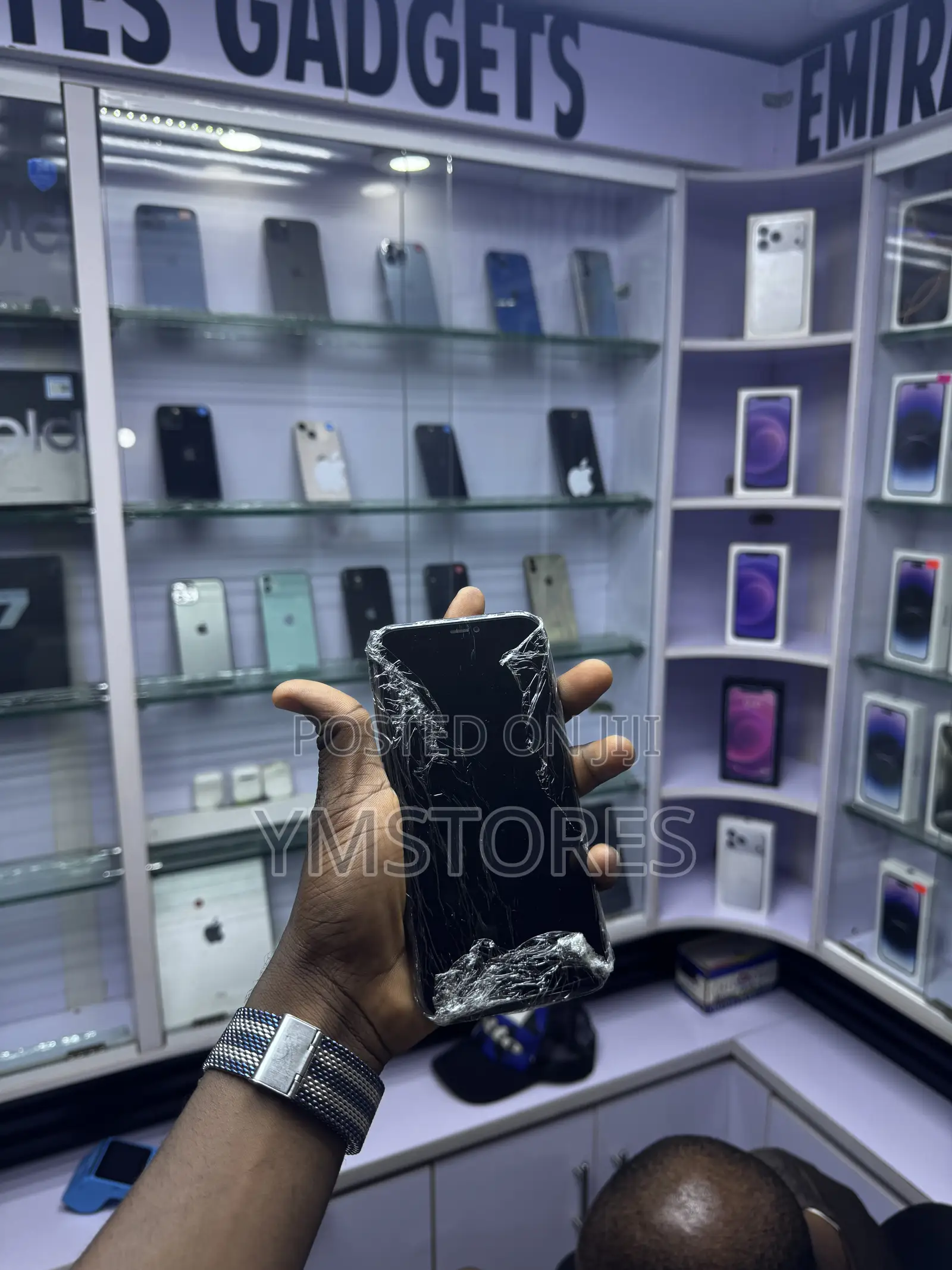 New Apple iPhone 11 128 GB Black