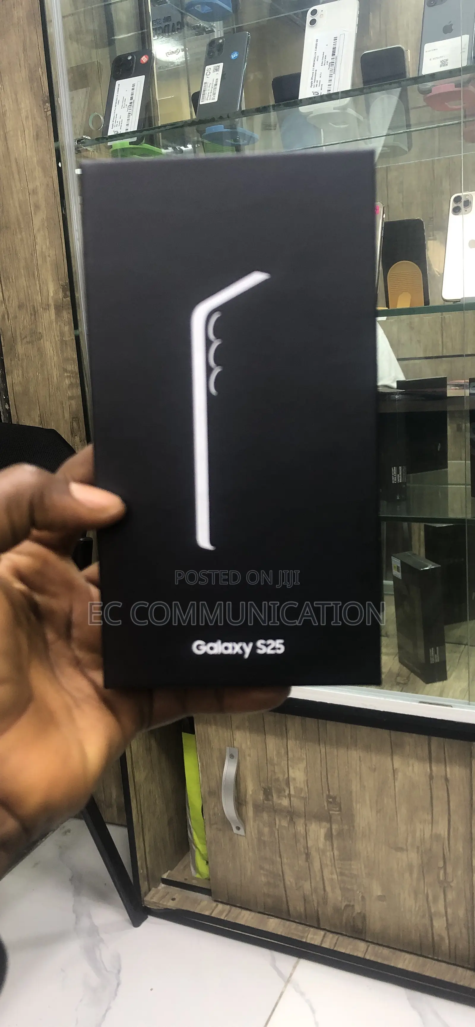 New Samsung Galaxy S25 256 GB Silver