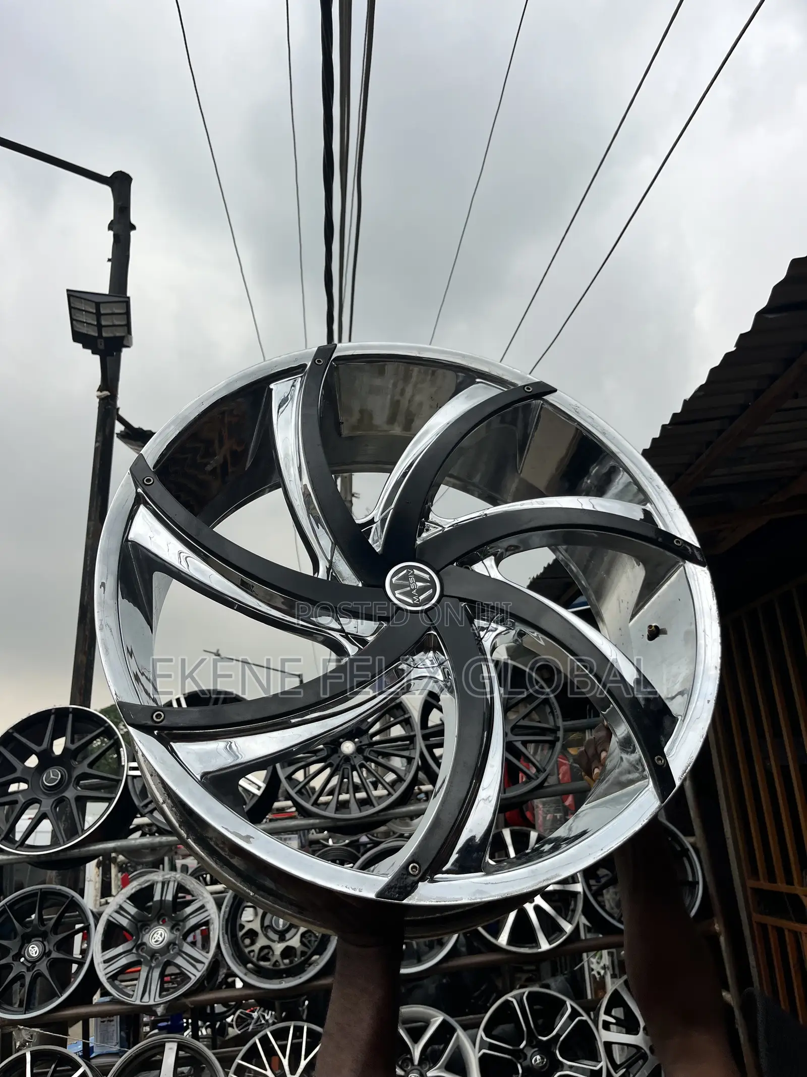 24inche Luxury Nd Quality for Mercedes, Range Rover, Dodge,Bmw, Etc