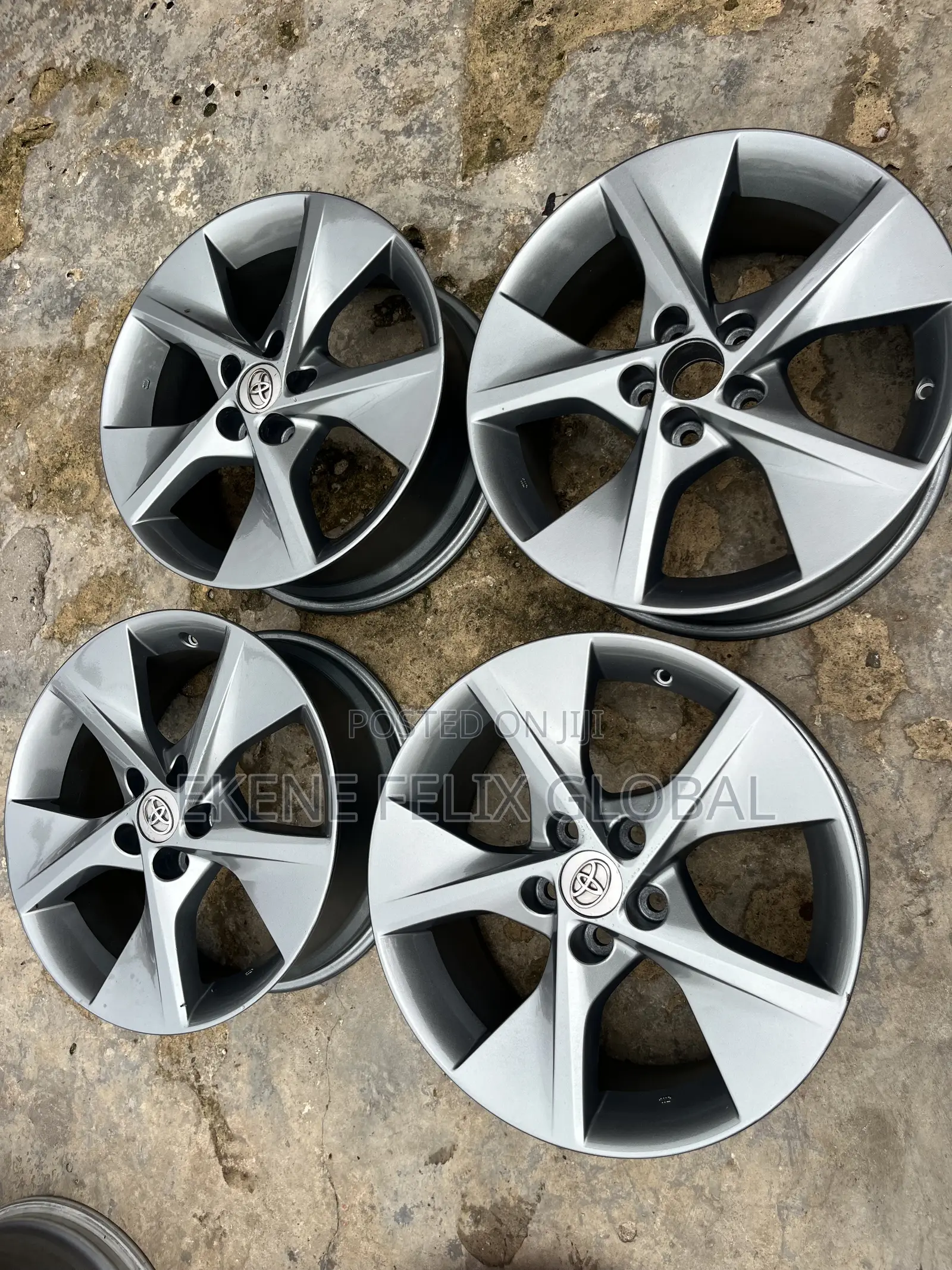 18inche Rim Toyota Camry 2014 Sports