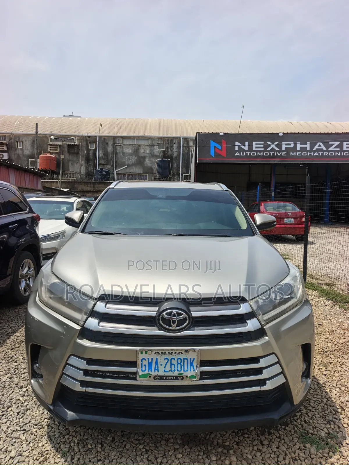 Toyota Highlander 2014 Gold