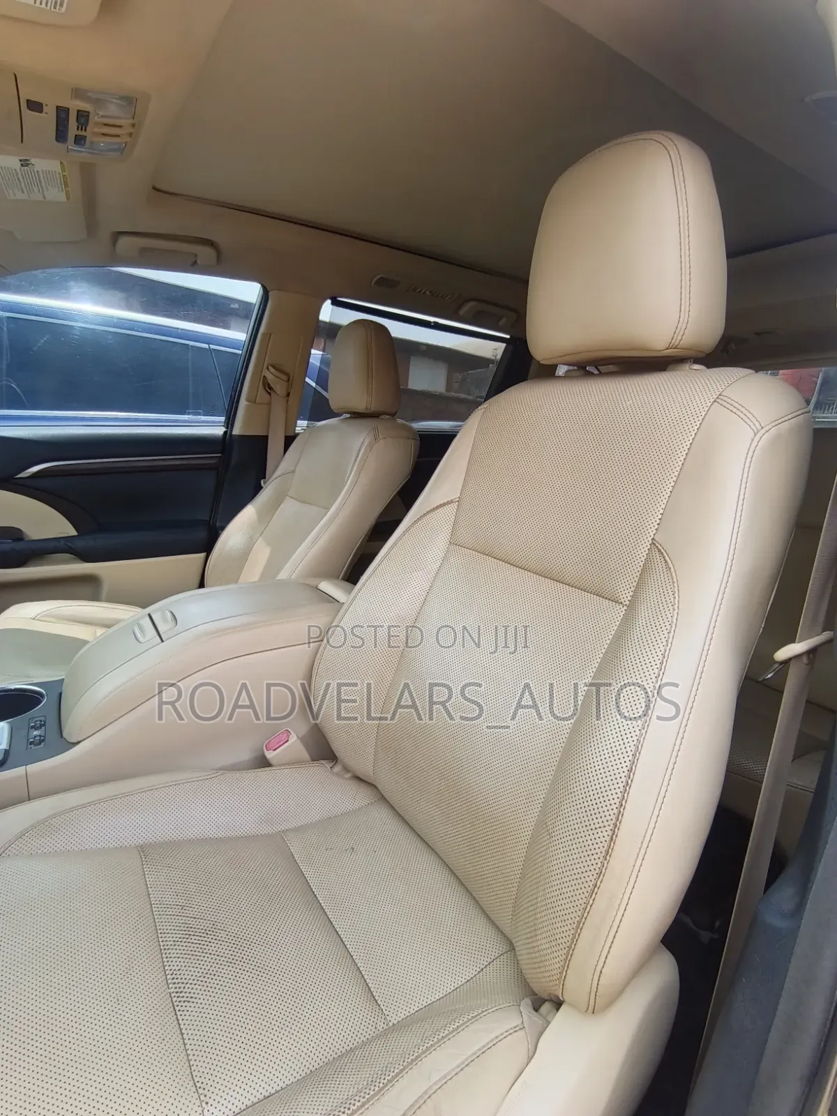 Toyota Highlander 2014 Gold