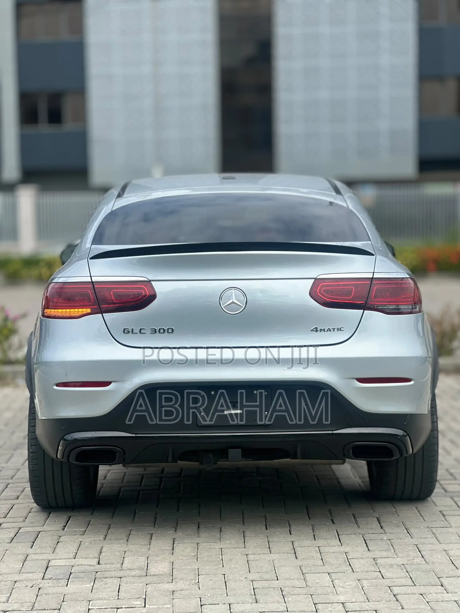 Mercedes-Benz GLC-Class GLC 300 2023