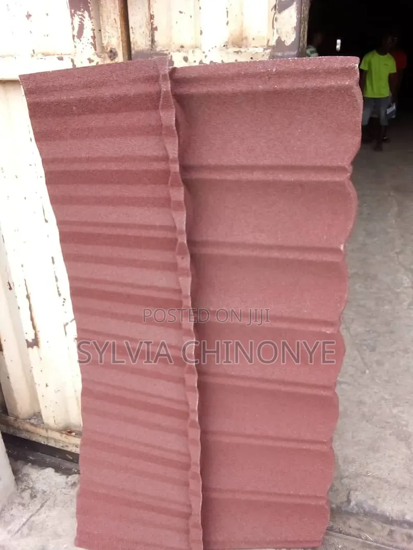 Red Bond High Grade Stone Coated Roofing Sheets With 50 Years Warran