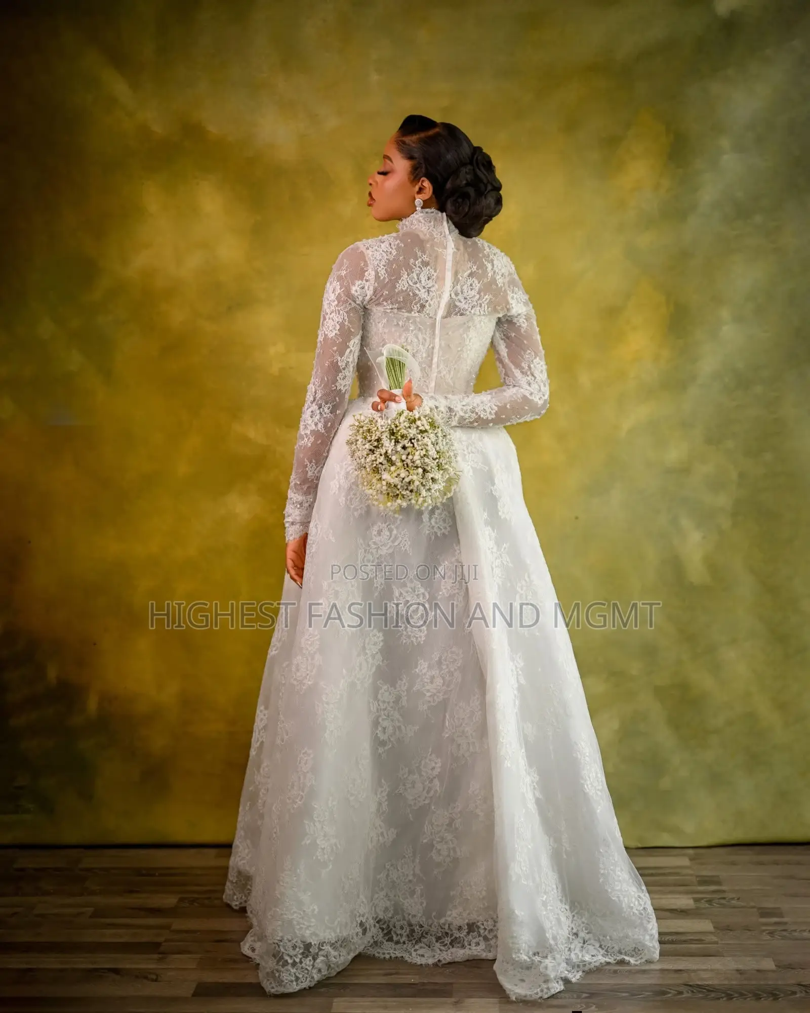 Premium Full Lace a-Line Wedding Dress + Veil
