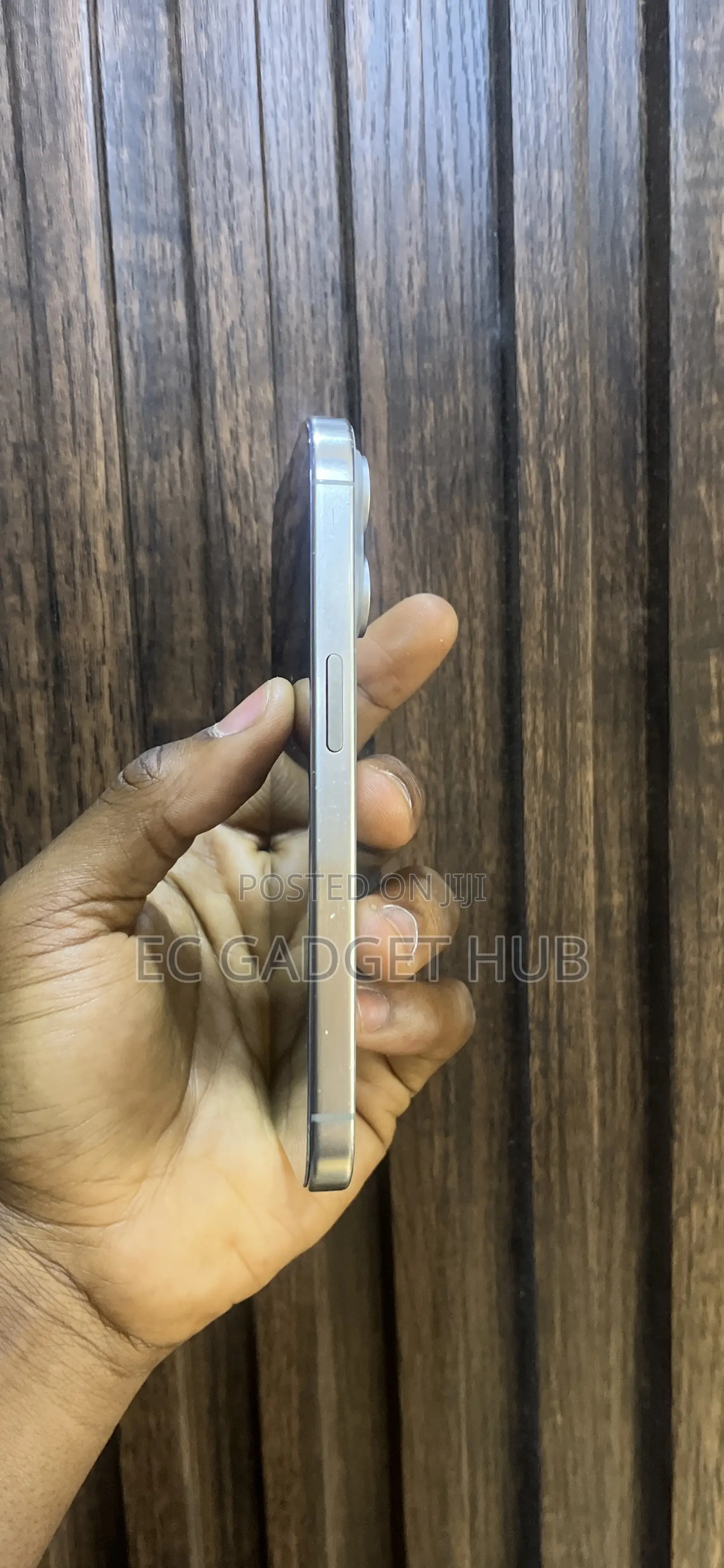 Apple iPhone 15 Pro 128 GB Bronze