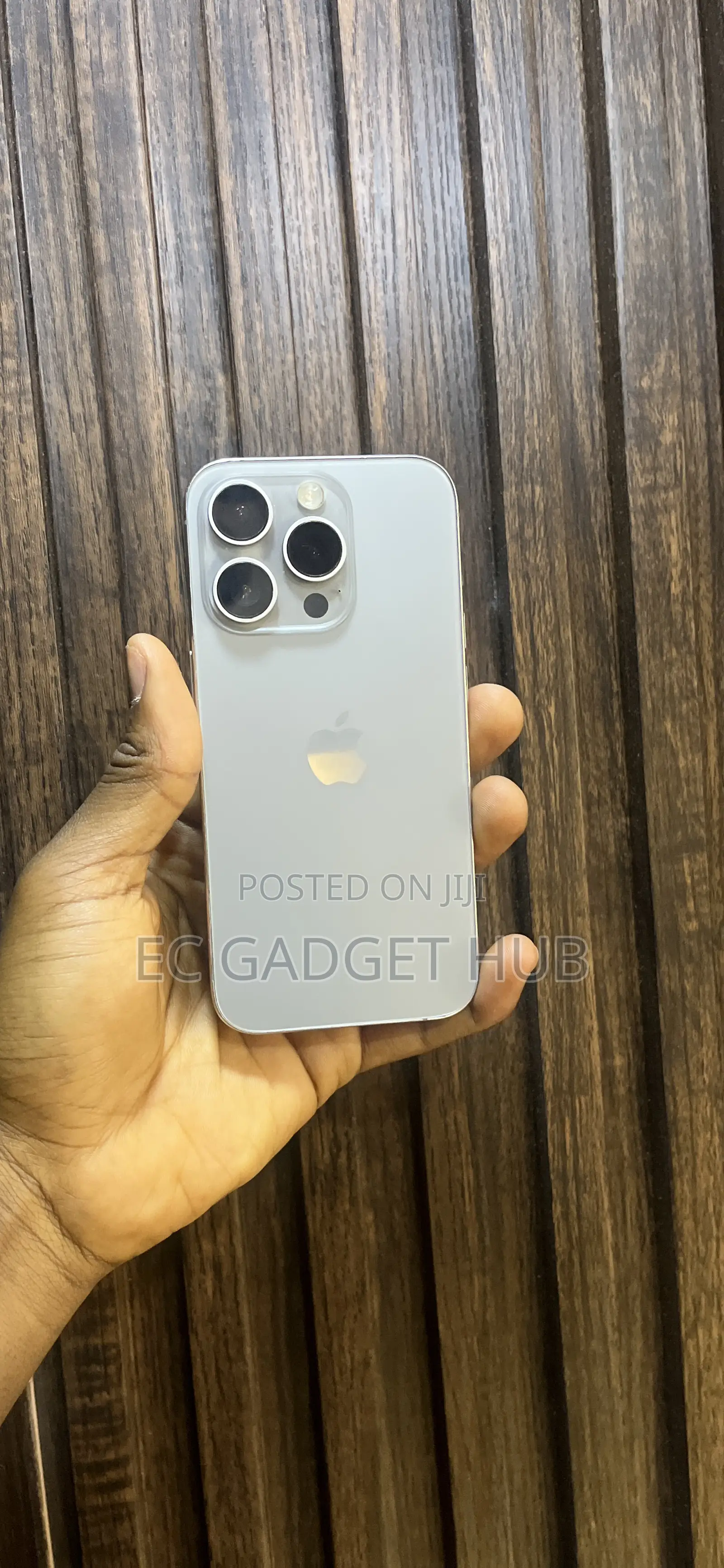 Apple iPhone 15 Pro 128 GB Bronze
