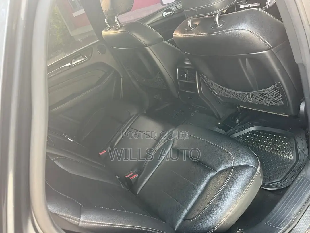 Mercedes-Benz M Class 2013 Black