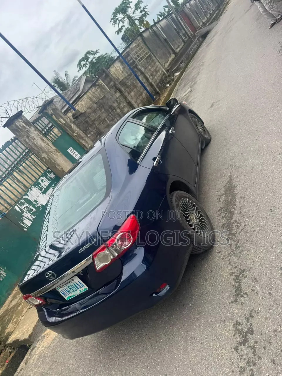 Toyota Corolla 2011 Black