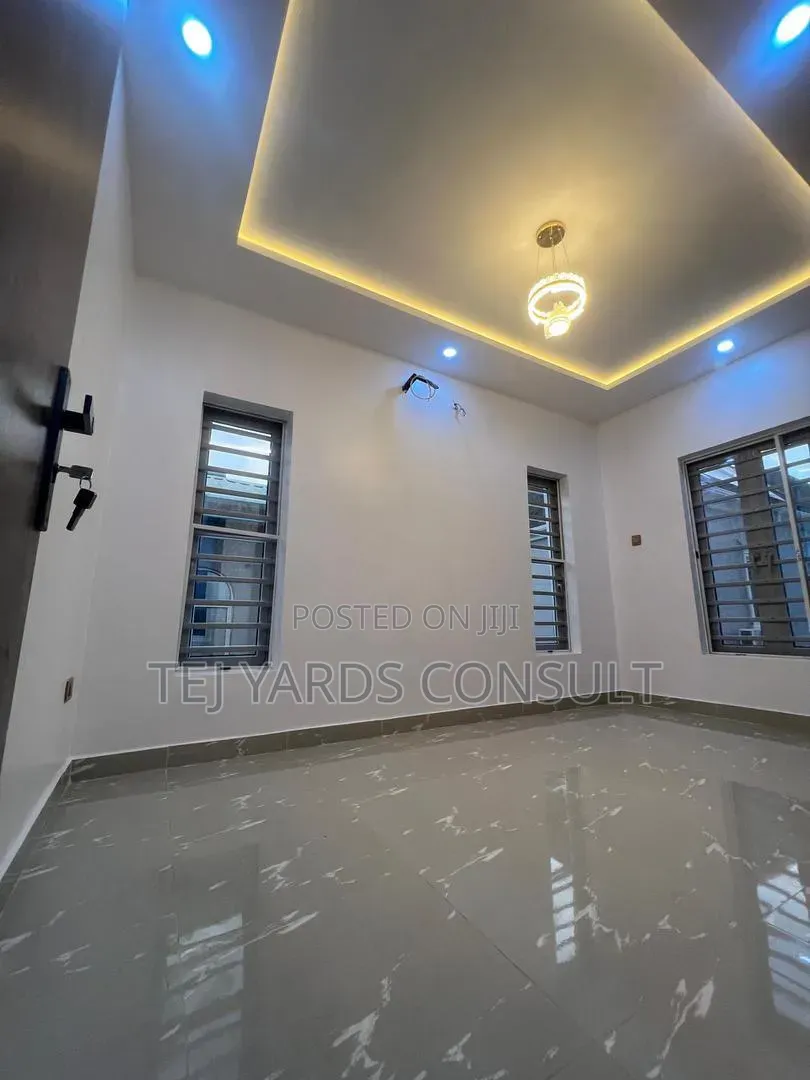 4bdrm Duplex in Gowon Estate, Egbeda for sale