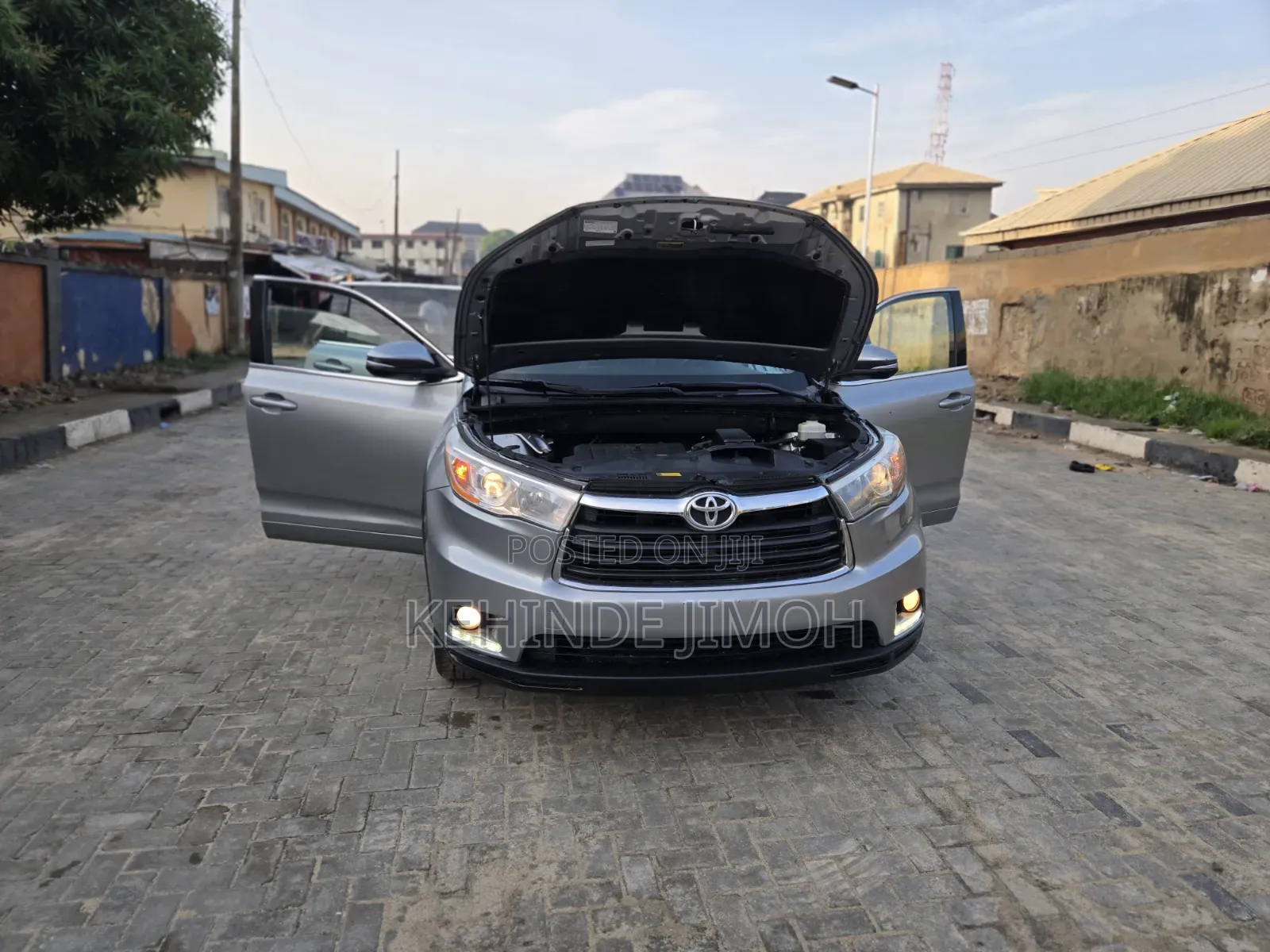 Toyota Highlander LE Plus 4dr SUV AWD (3.5L 6cyl 6A) 2015 Silver