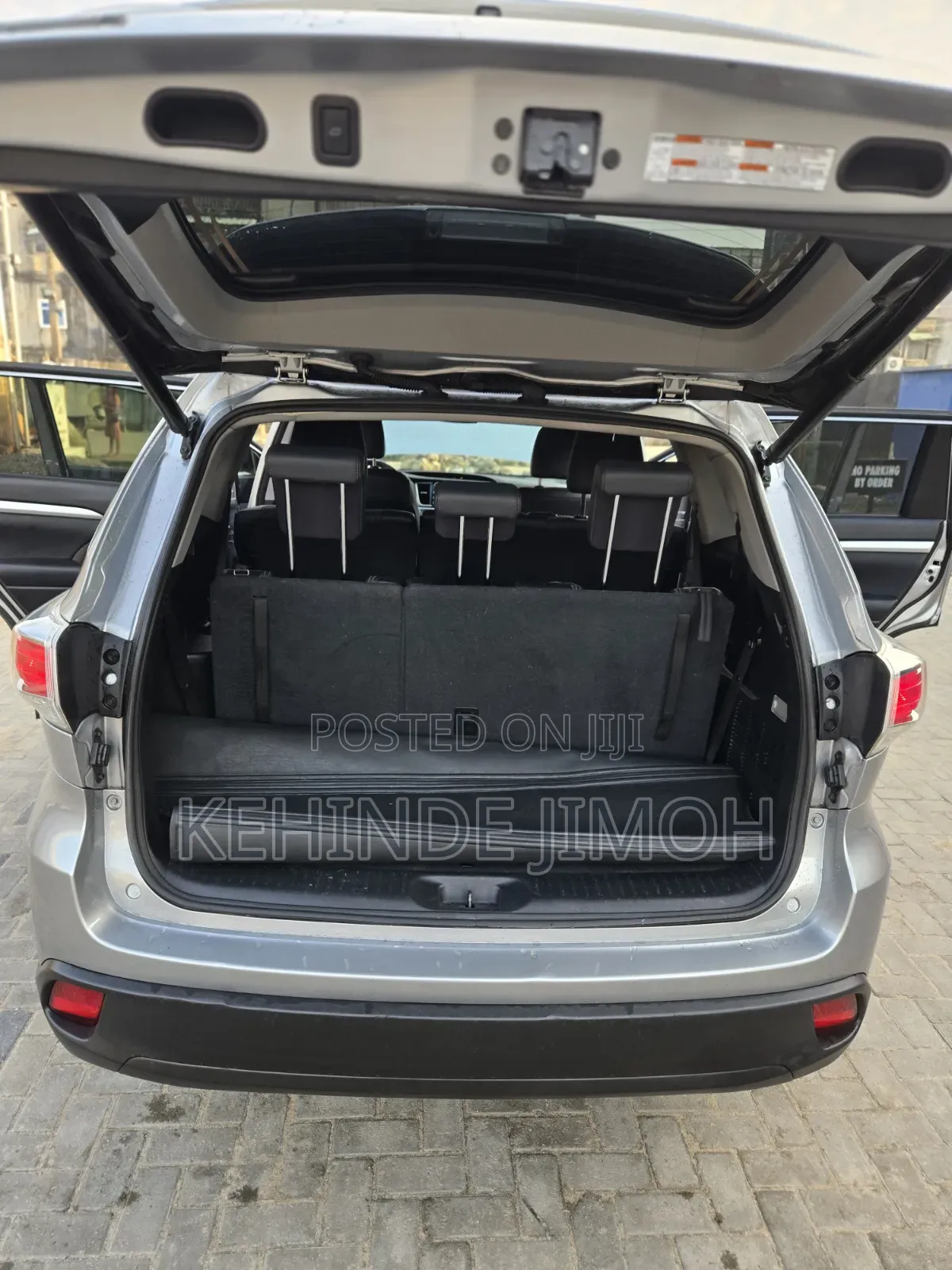Toyota Highlander LE Plus 4dr SUV AWD (3.5L 6cyl 6A) 2015 Silver