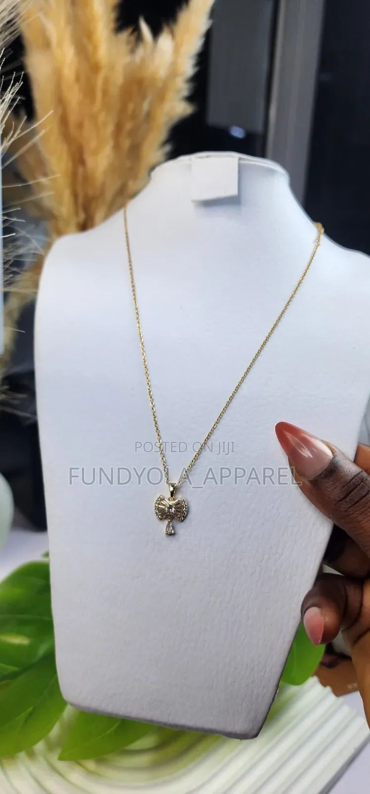 Non-Tarnishing Zirconia Bowtie Necklace