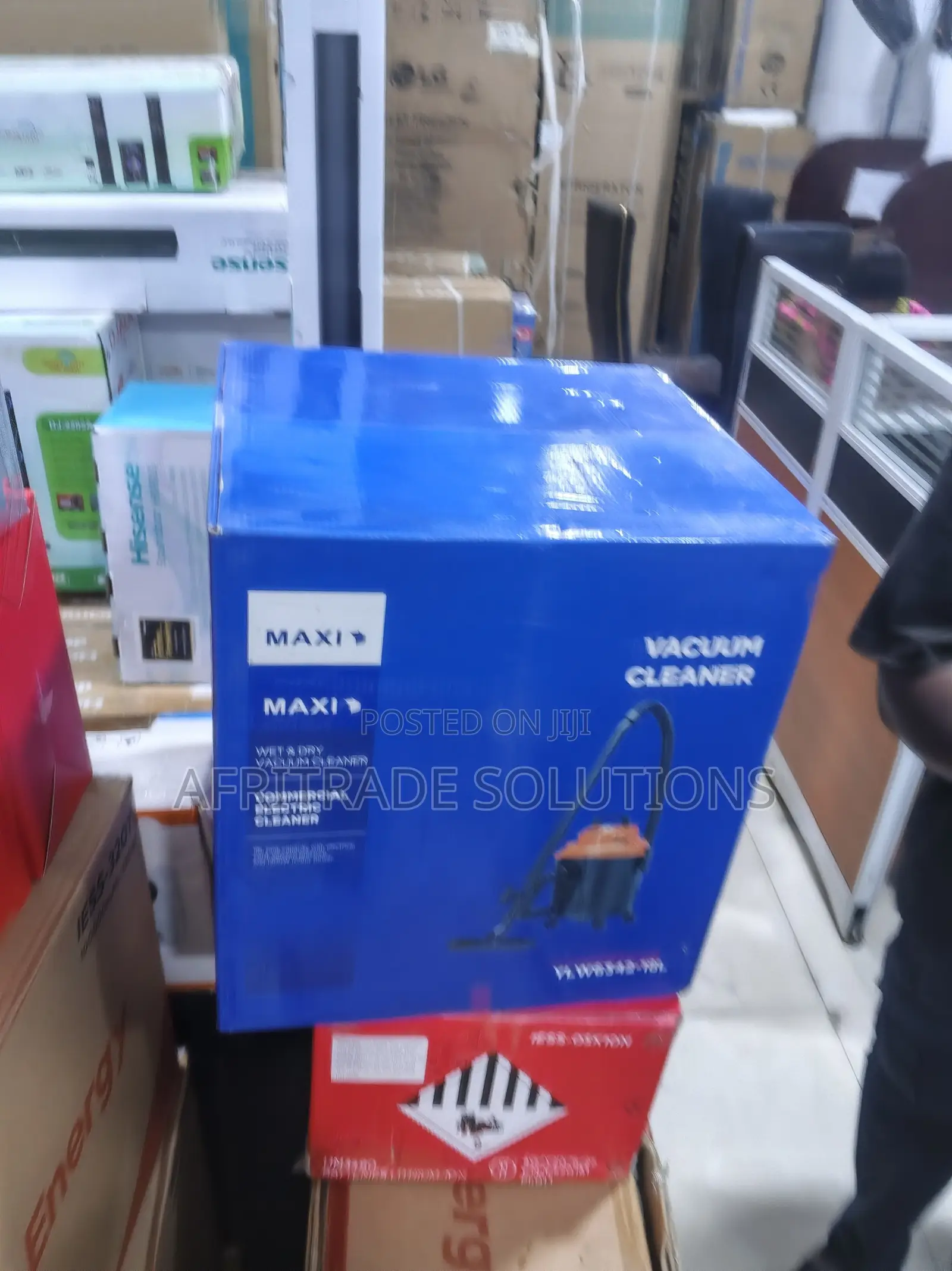 Maxi 18l Powerful Wet Dry Vacuum Cleaner