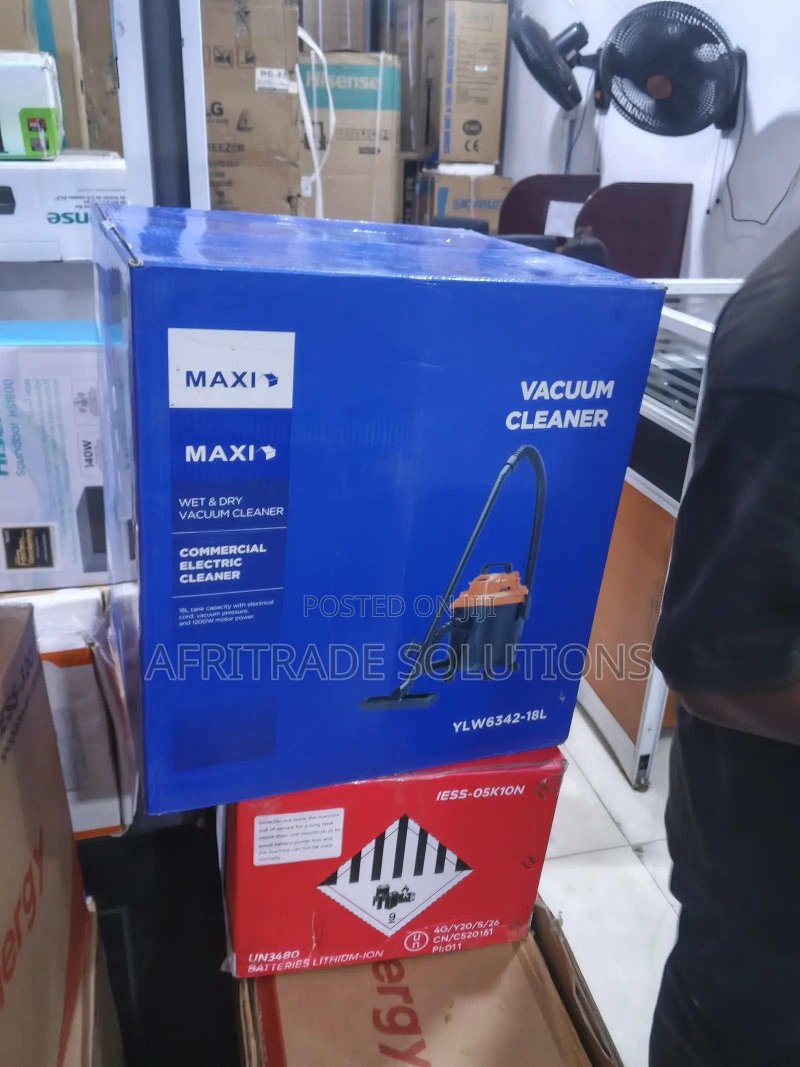Maxi 18l Powerful Wet Dry Vacuum Cleaner