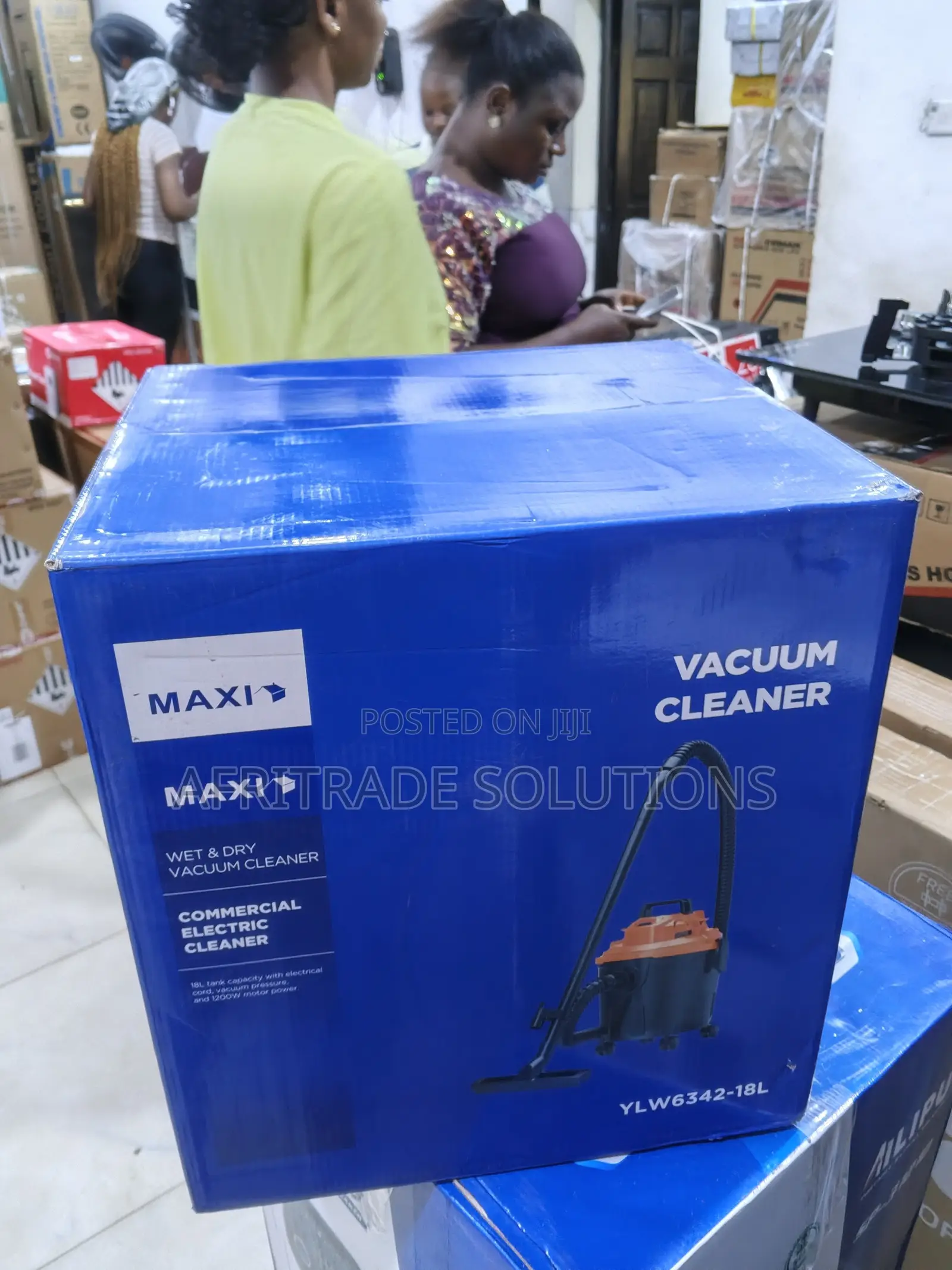 Maxi Compact Wet Dry Vacuum Cleaner 1200w