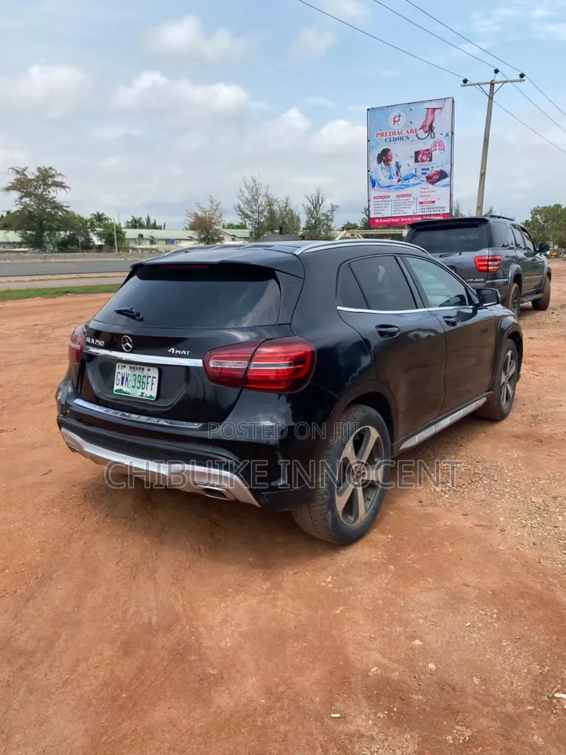 Mercedes-Benz GLA 250 2016