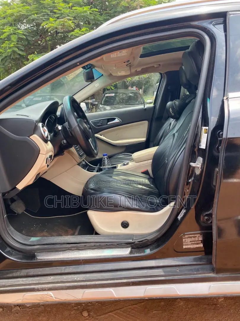 Mercedes-Benz GLA 250 2016
