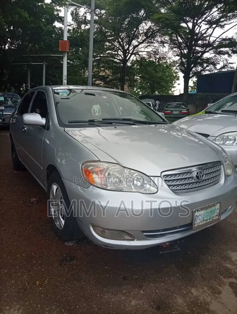 Toyota Corolla 2005 Silver