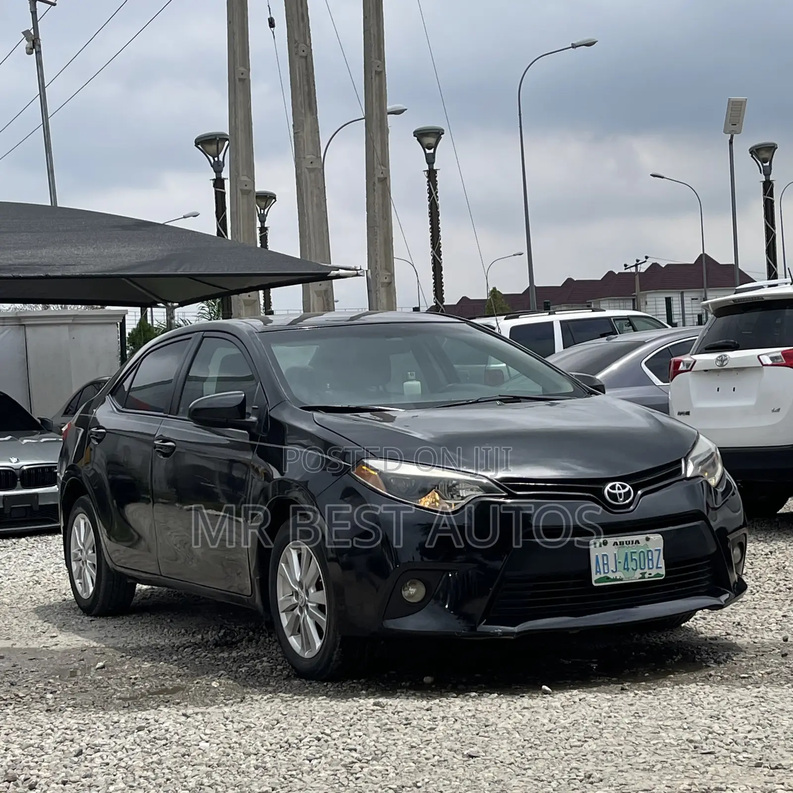 Toyota Corolla LE 4dr Sedan (1.8L 4cyl CVT) 2016 Black