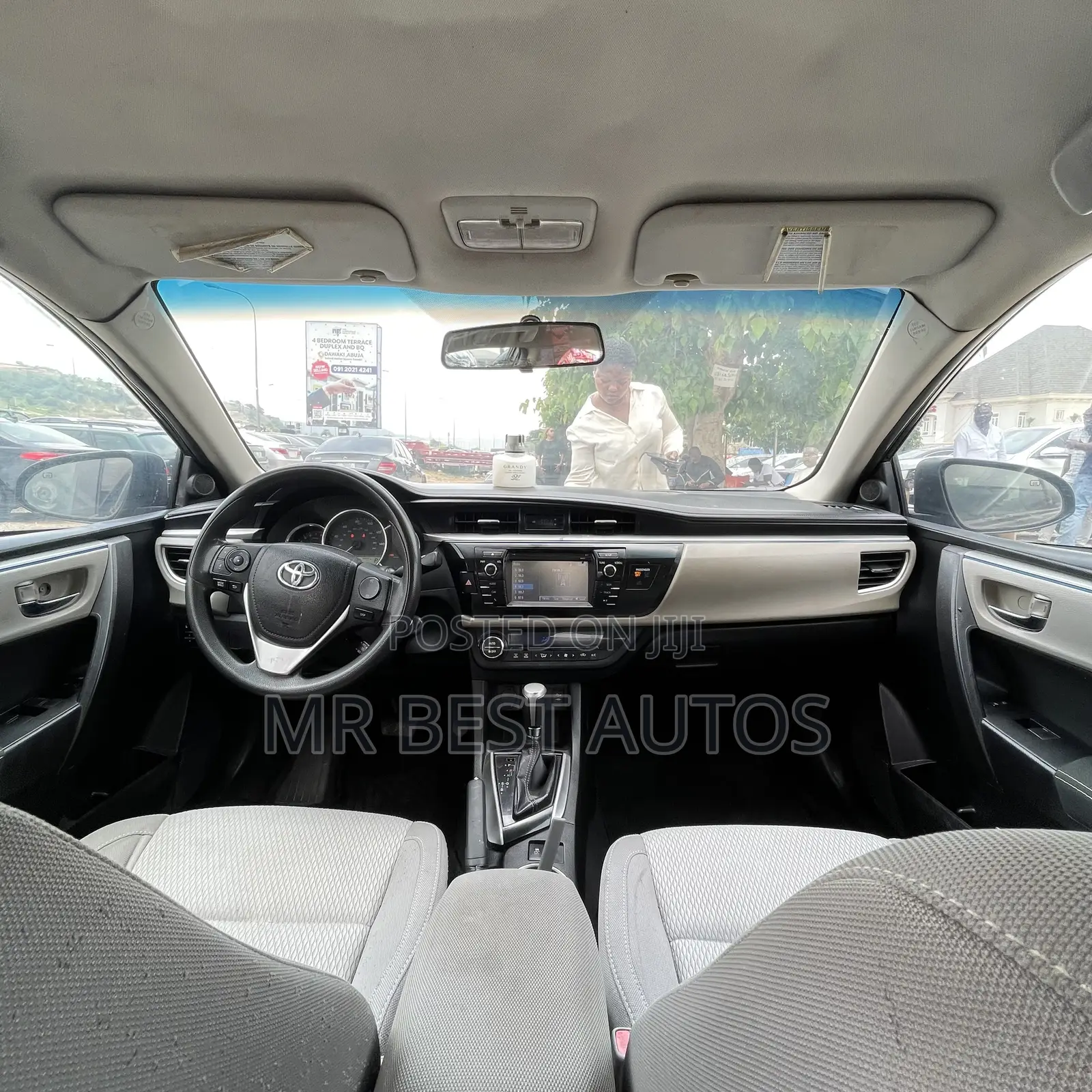 Toyota Corolla LE 4dr Sedan (1.8L 4cyl CVT) 2016 Black