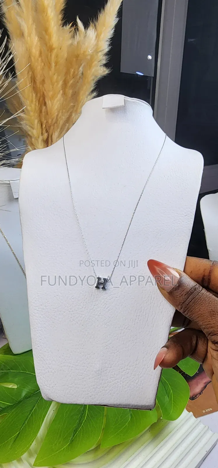 Sterling H Initial Chain