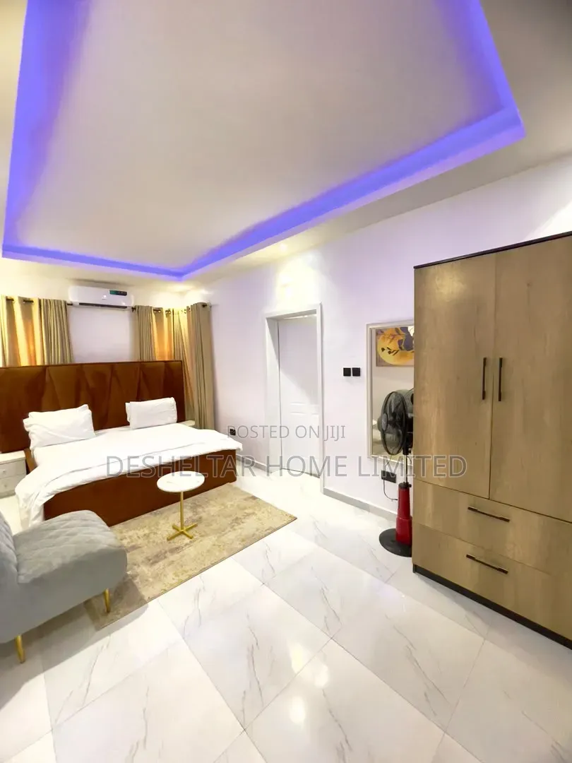 Furnished 2bdrm Apartment in Lekki Paradise 2, for rent
