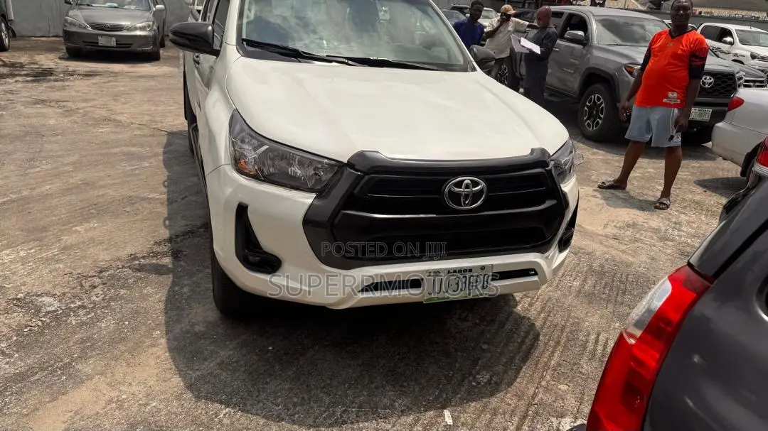 2018 Toyota Hilux - Port Harcourt Rental