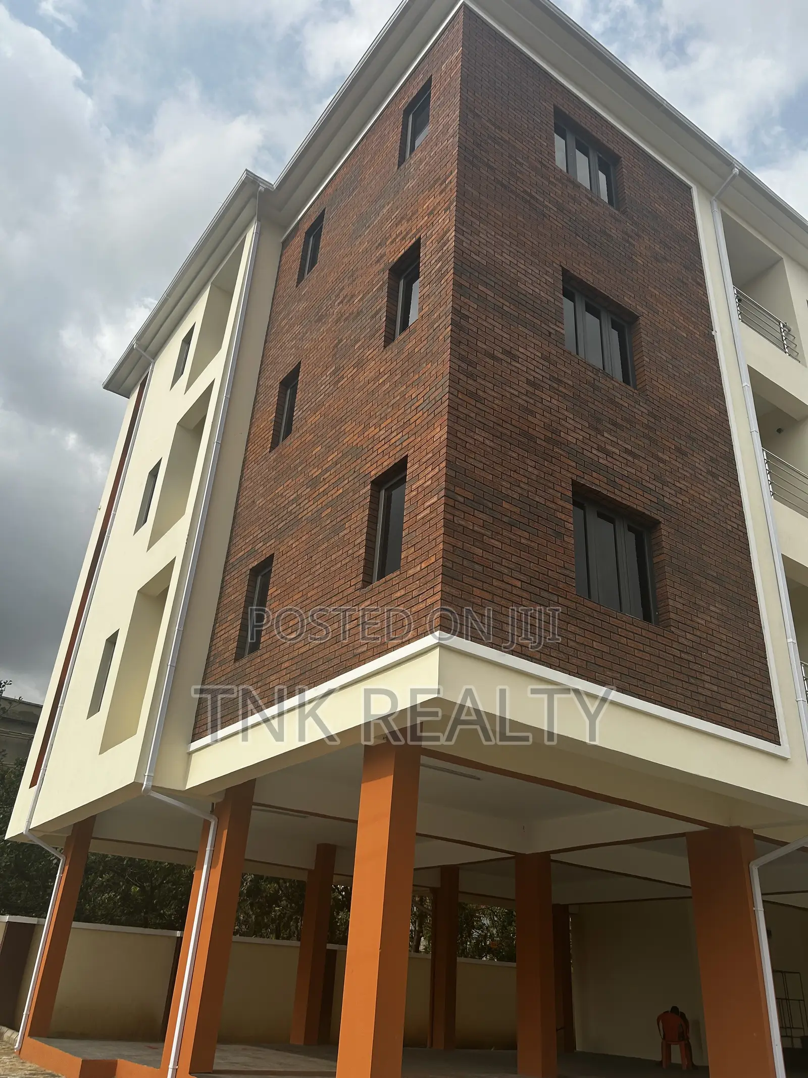 Furnished 3bdrm Block of Flats in Katampe (Main) for sale