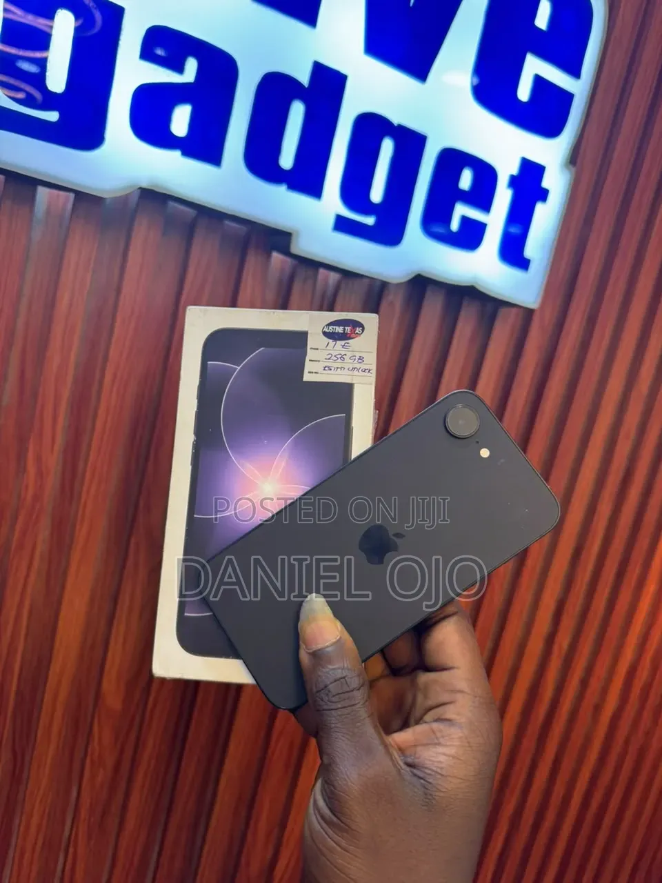 Apple iPhone 17e 256 GB Black