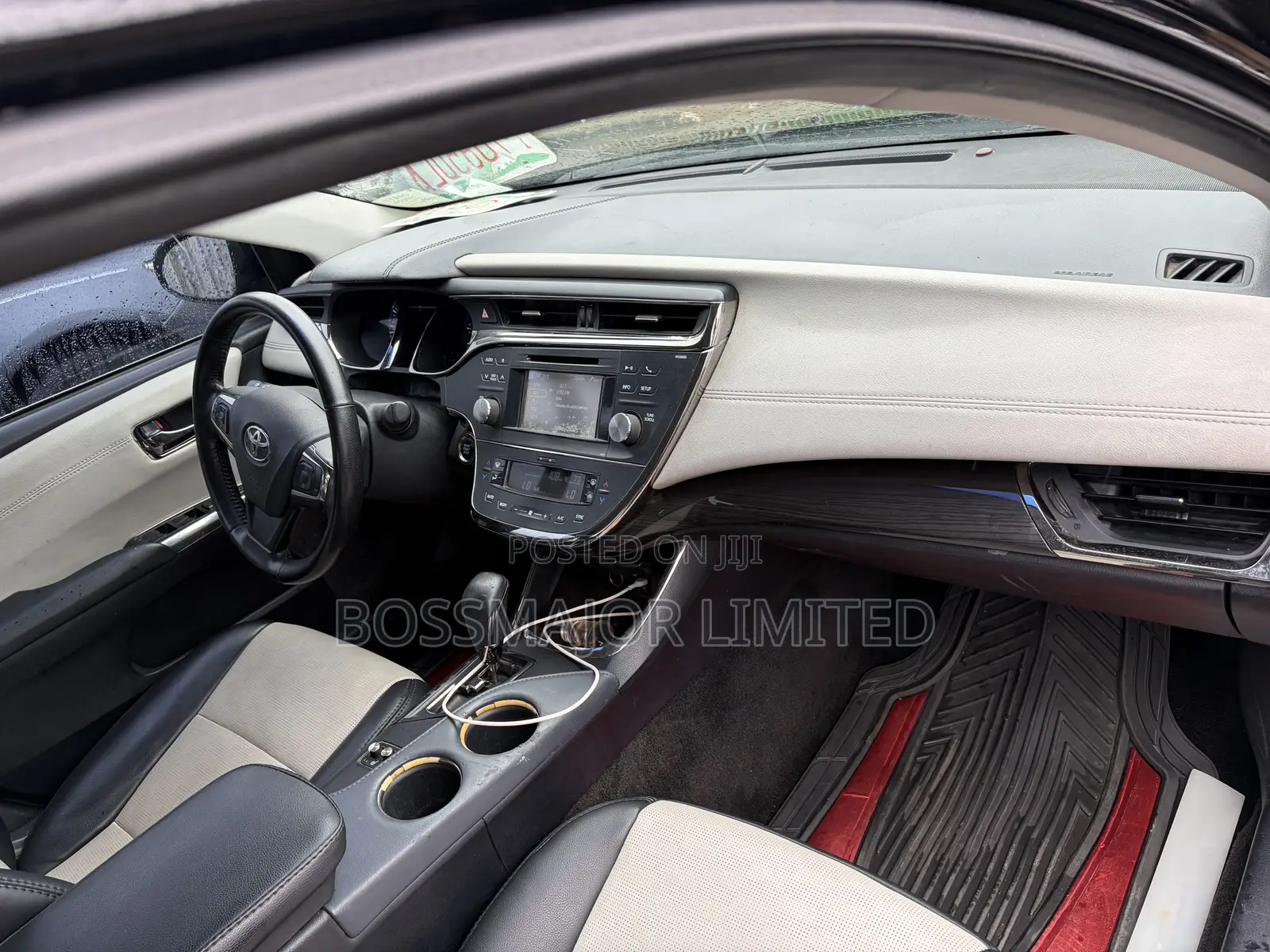 Toyota Avalon XLE 4dr Sedan (3.5L 6cyl 6A) 2014 Black